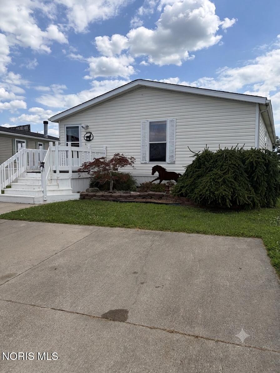 27484 Oregon Road, 242 — photo
