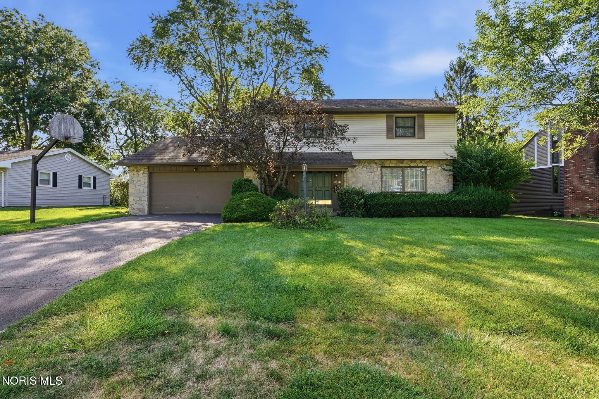 2415 Sweetwater Road — photo