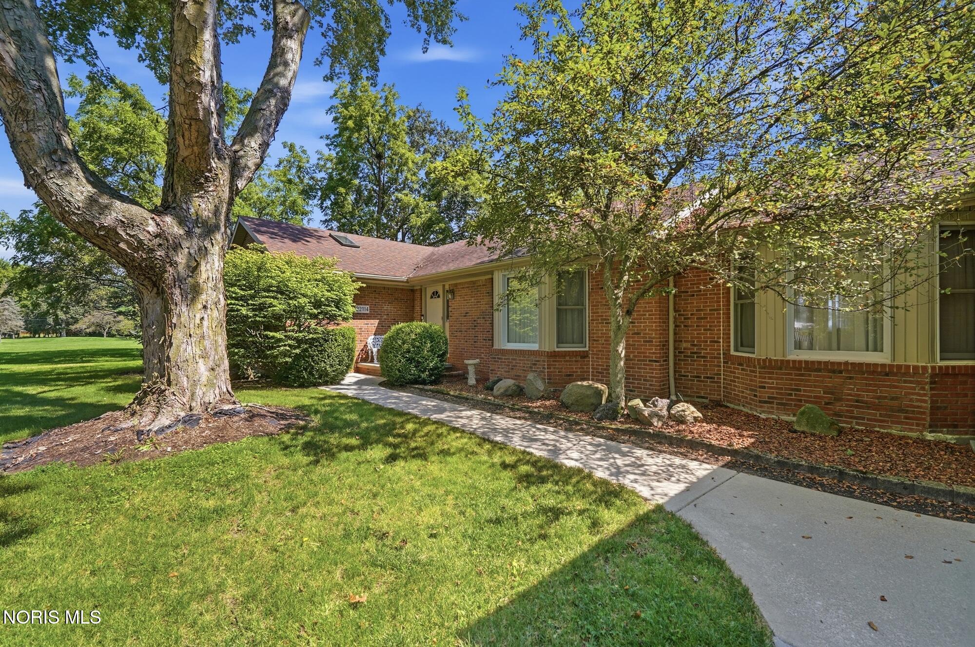 22114 Haskins Road — photo