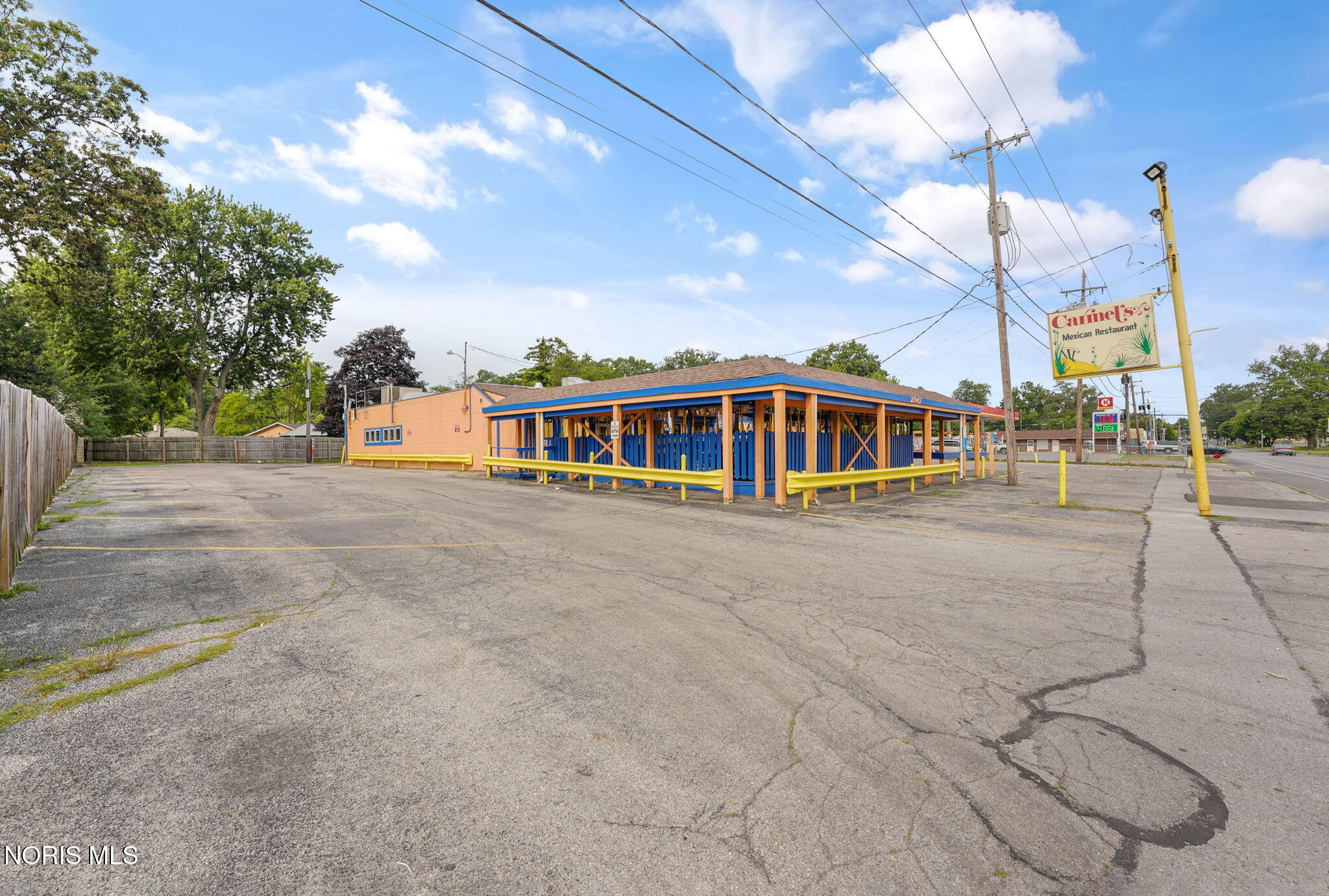 2947 Tremainsville Road — photo