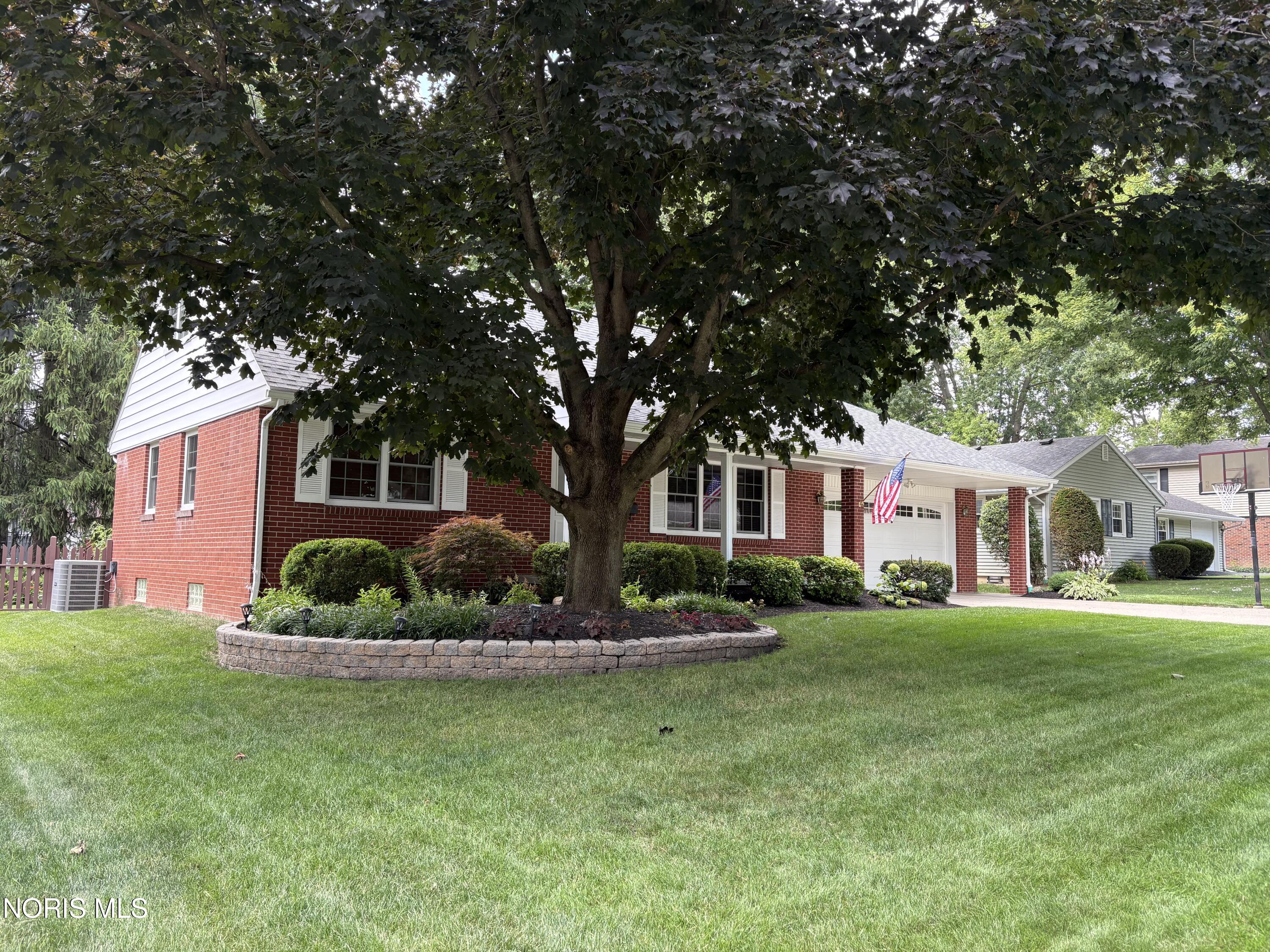 129 Woodley Terrace — photo