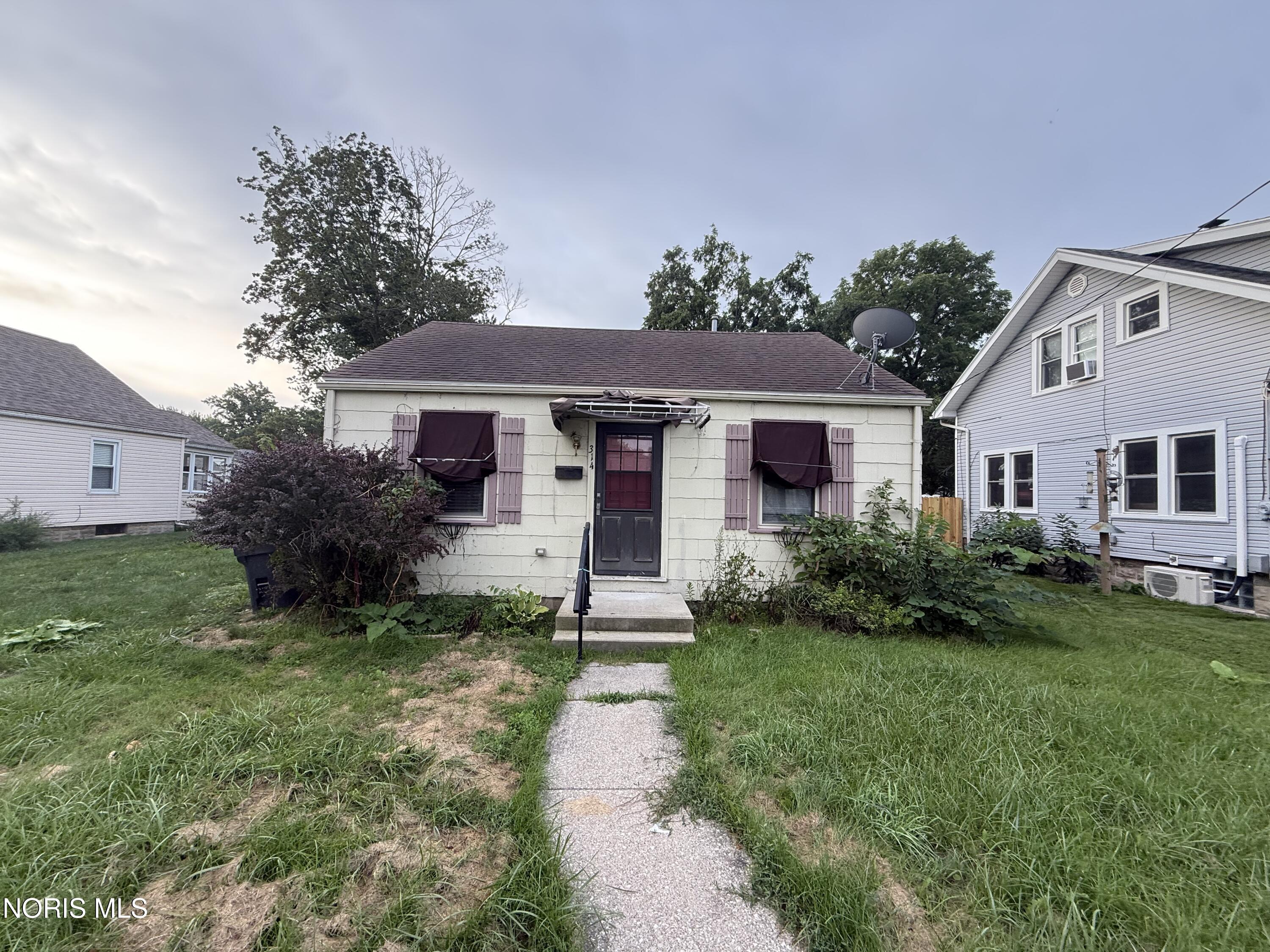314 Clinton Street — photo