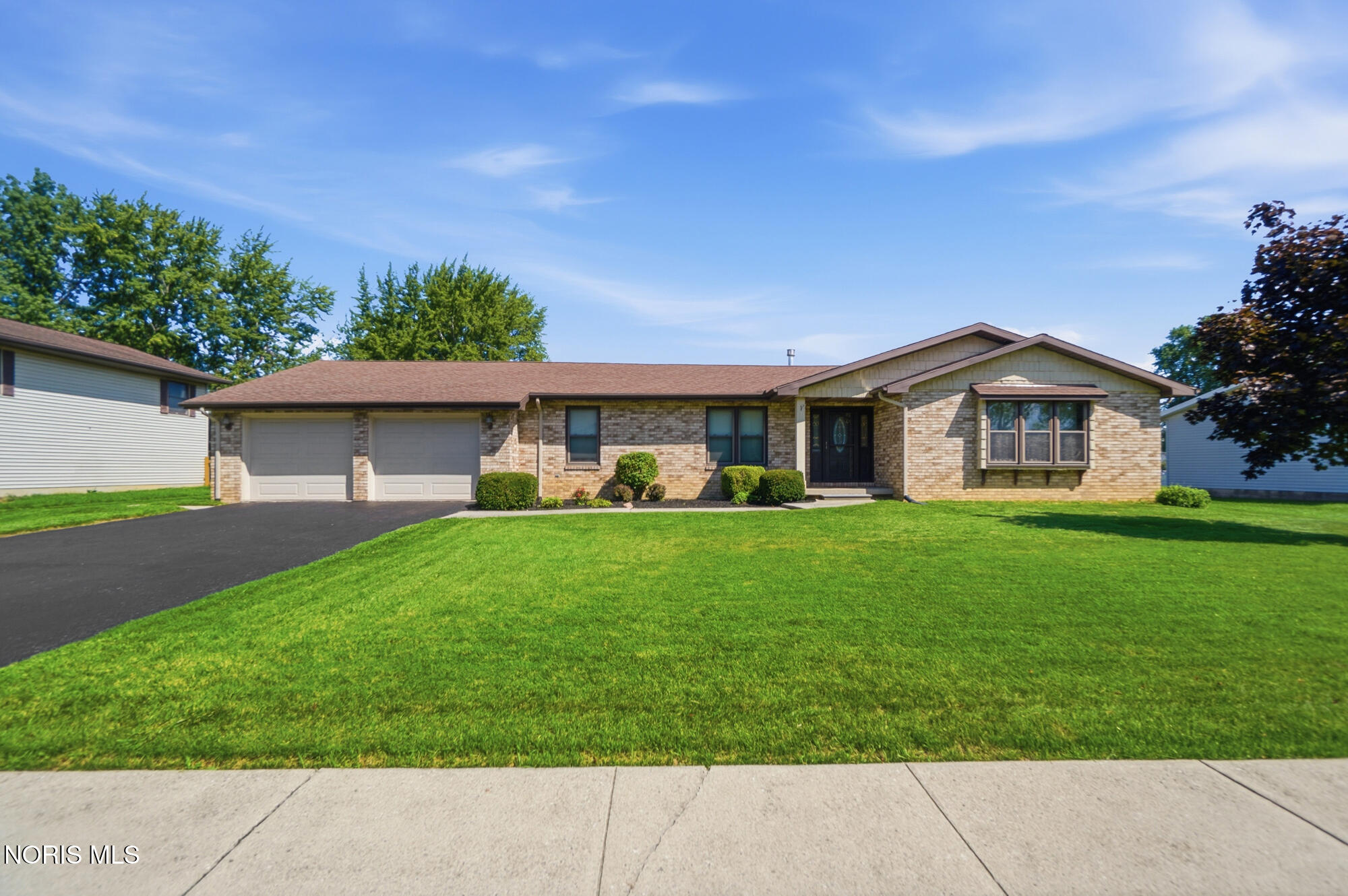 406 Coventry Drive — photo