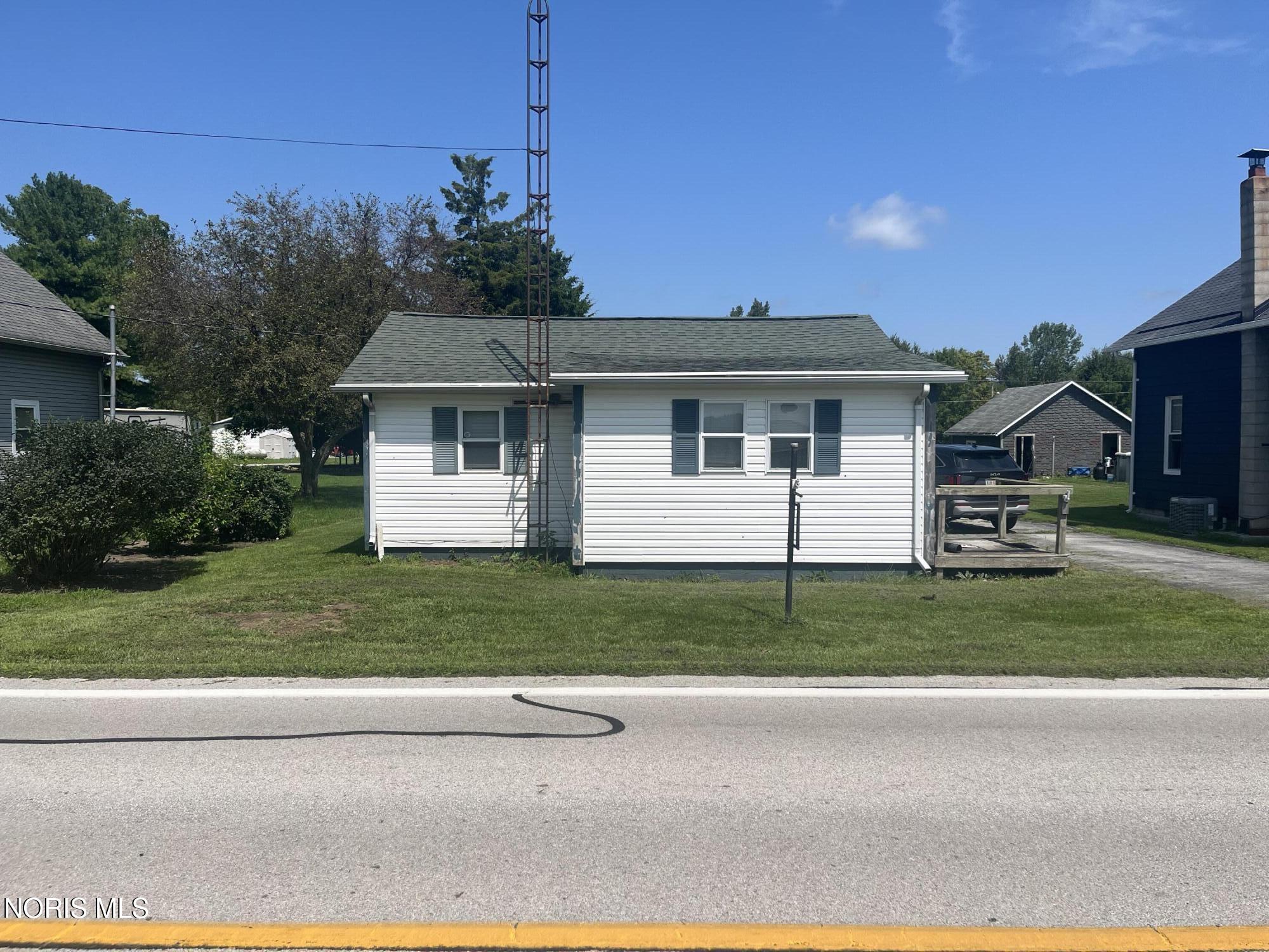 203 W Main Street — photo