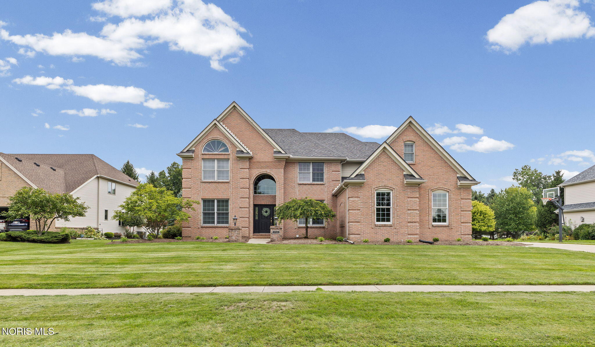 3835 Wrens Nest Boulevard — photo