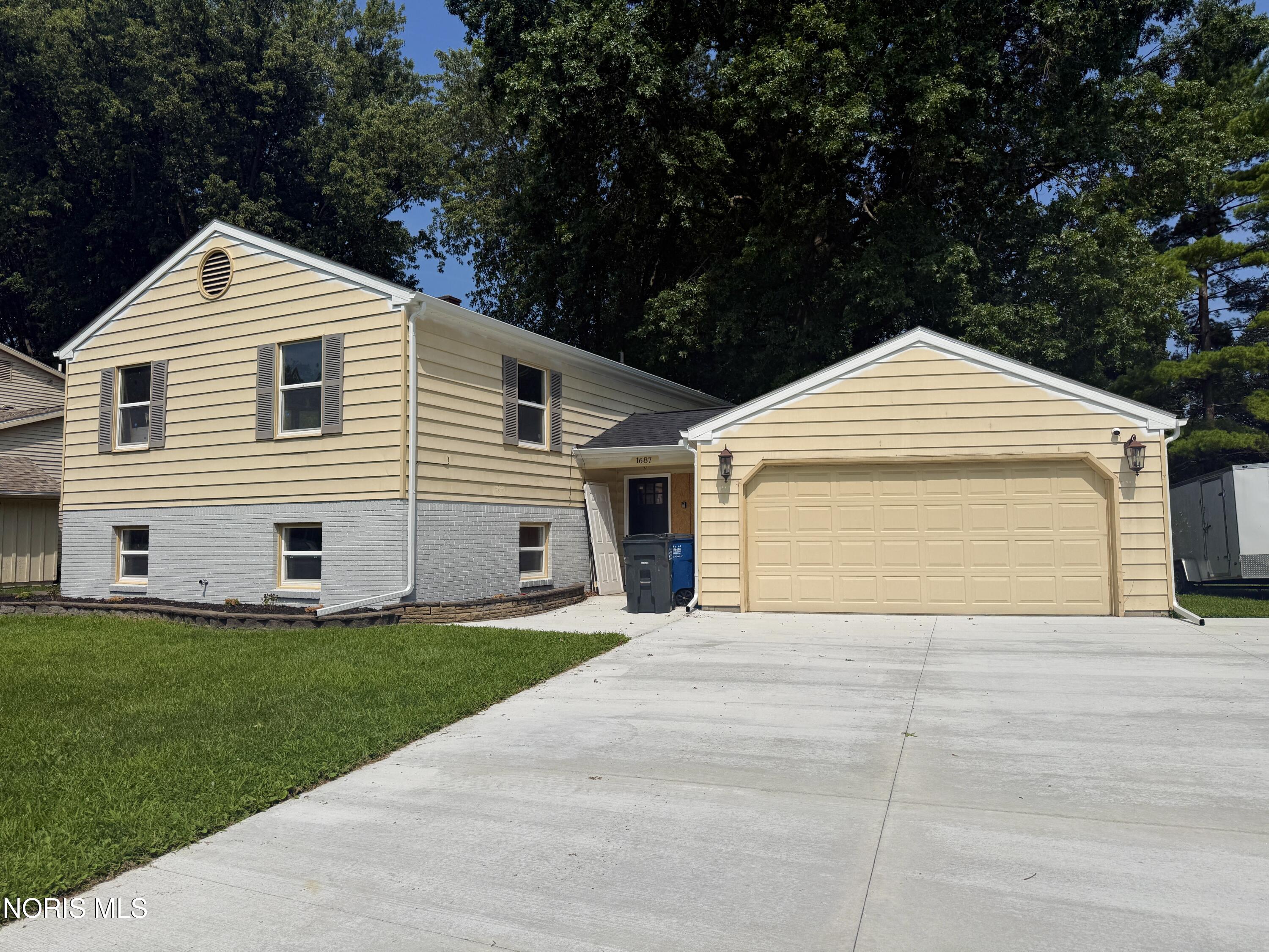 1687 Park Forest Drive — photo