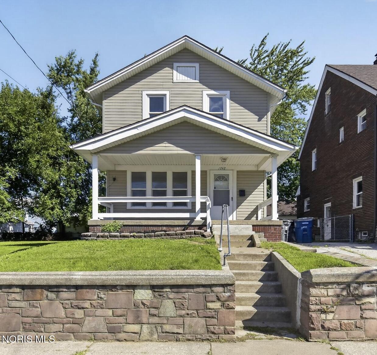 1742 Brussels Street — photo