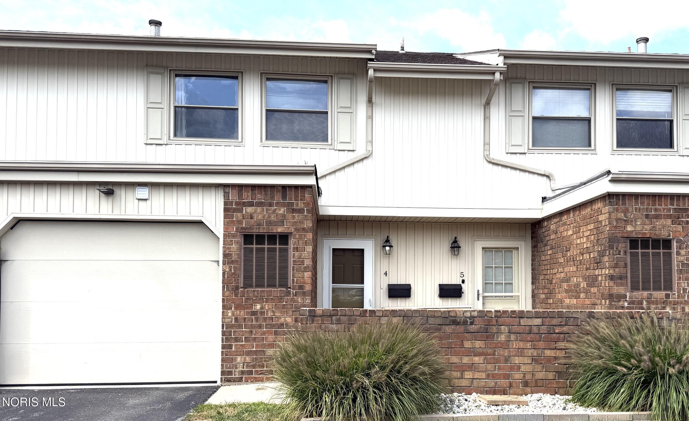 6818 Fenwyck Road, Apt 4 — photo