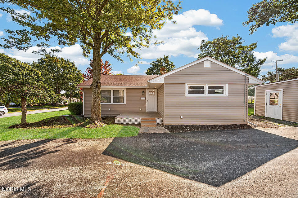 121 Springbrook Drive, Findlay, OH 45840 — photo 2
