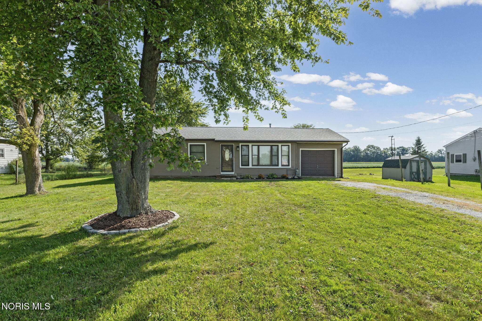 9450 Rudolph Road — photo