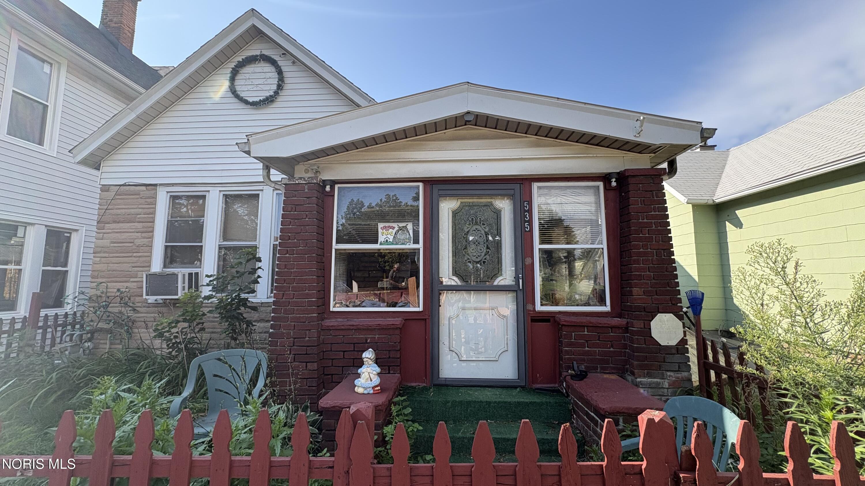 535 Knower Street — photo