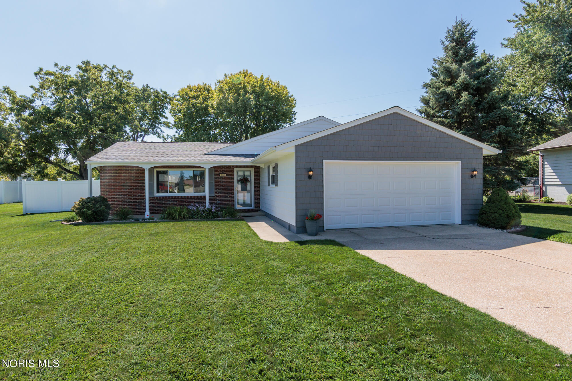 110 Birchwood Drive — photo