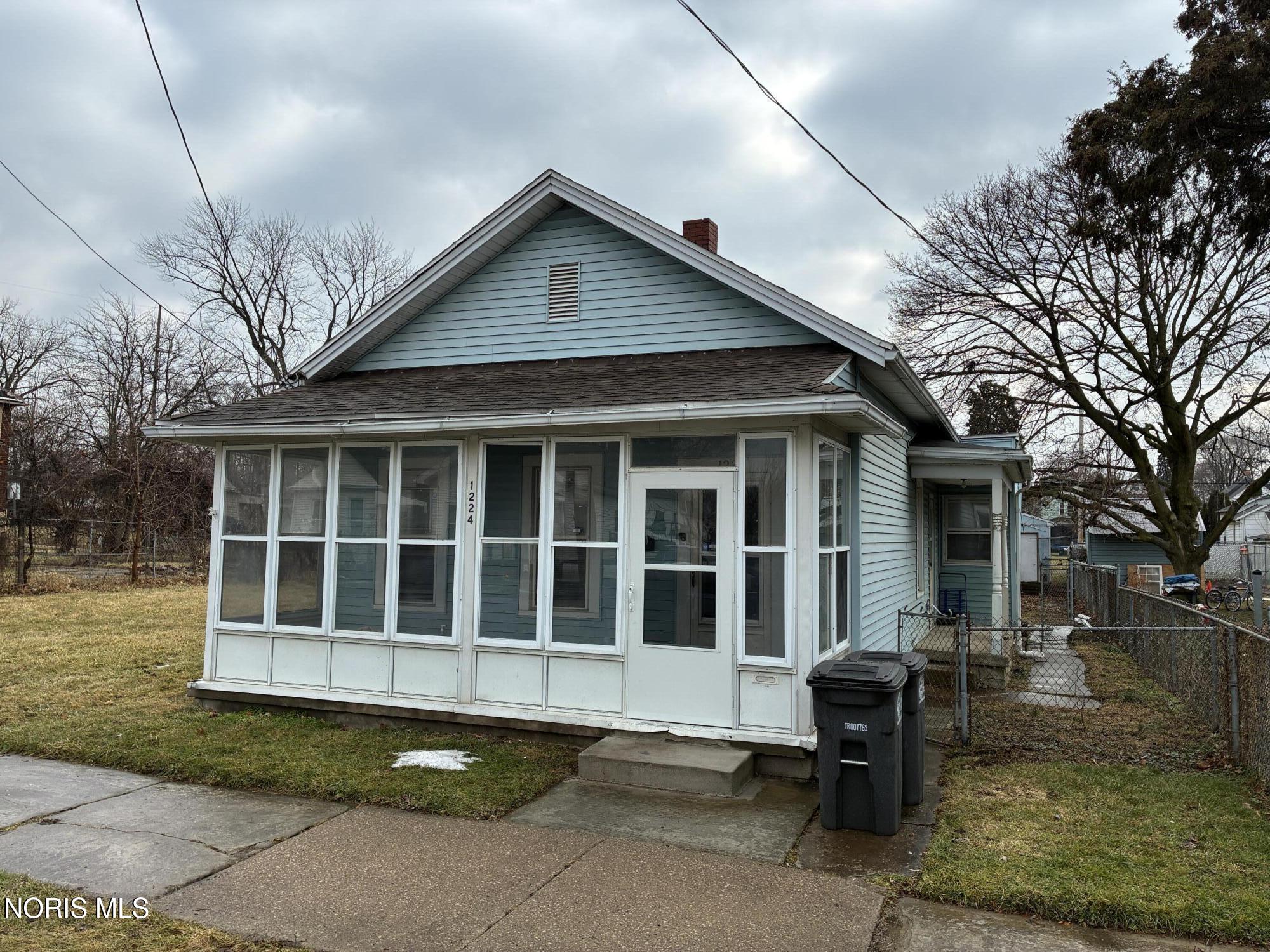 1224 N Michigan Street — photo