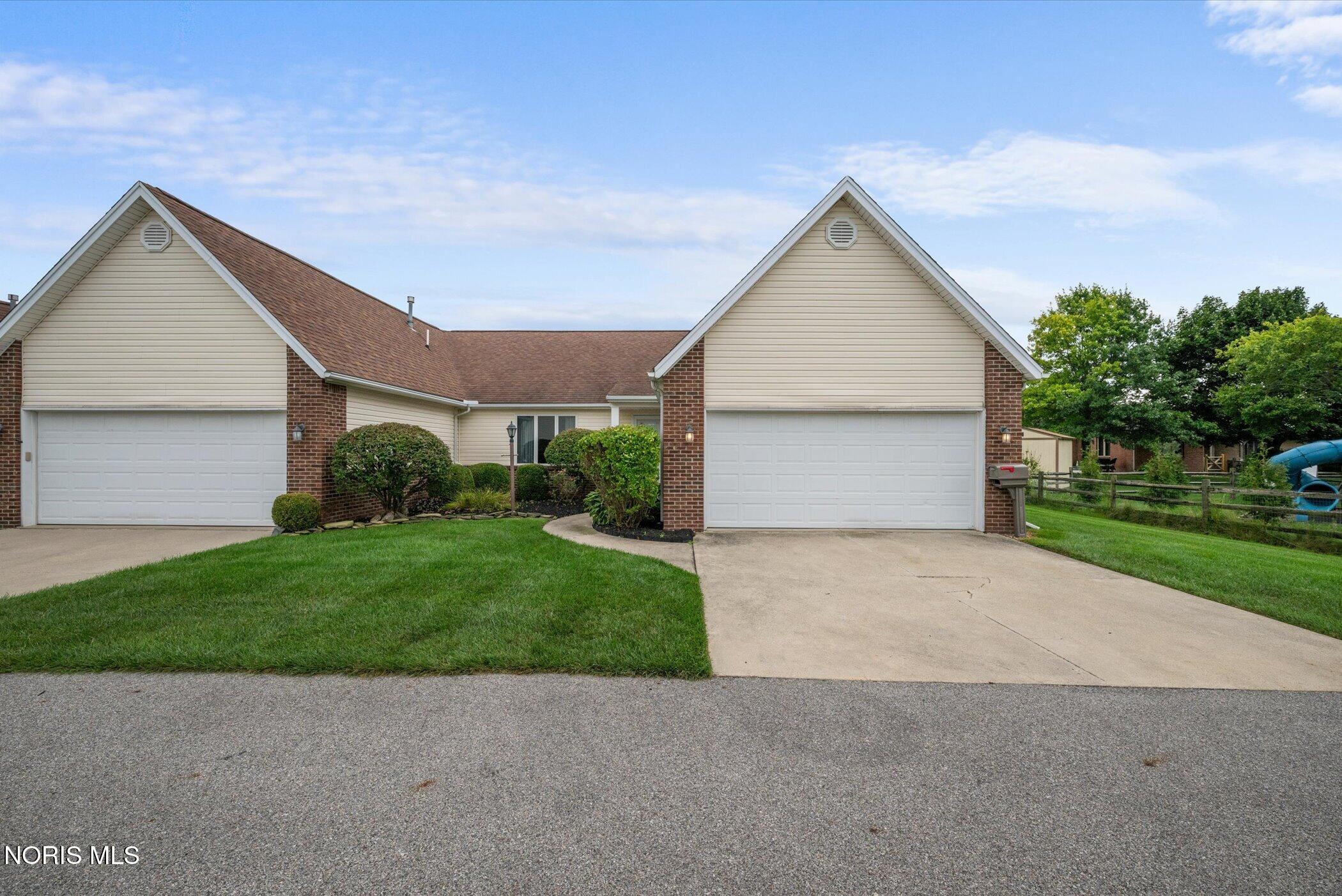 4332 Townhouse Drive, #F — photo