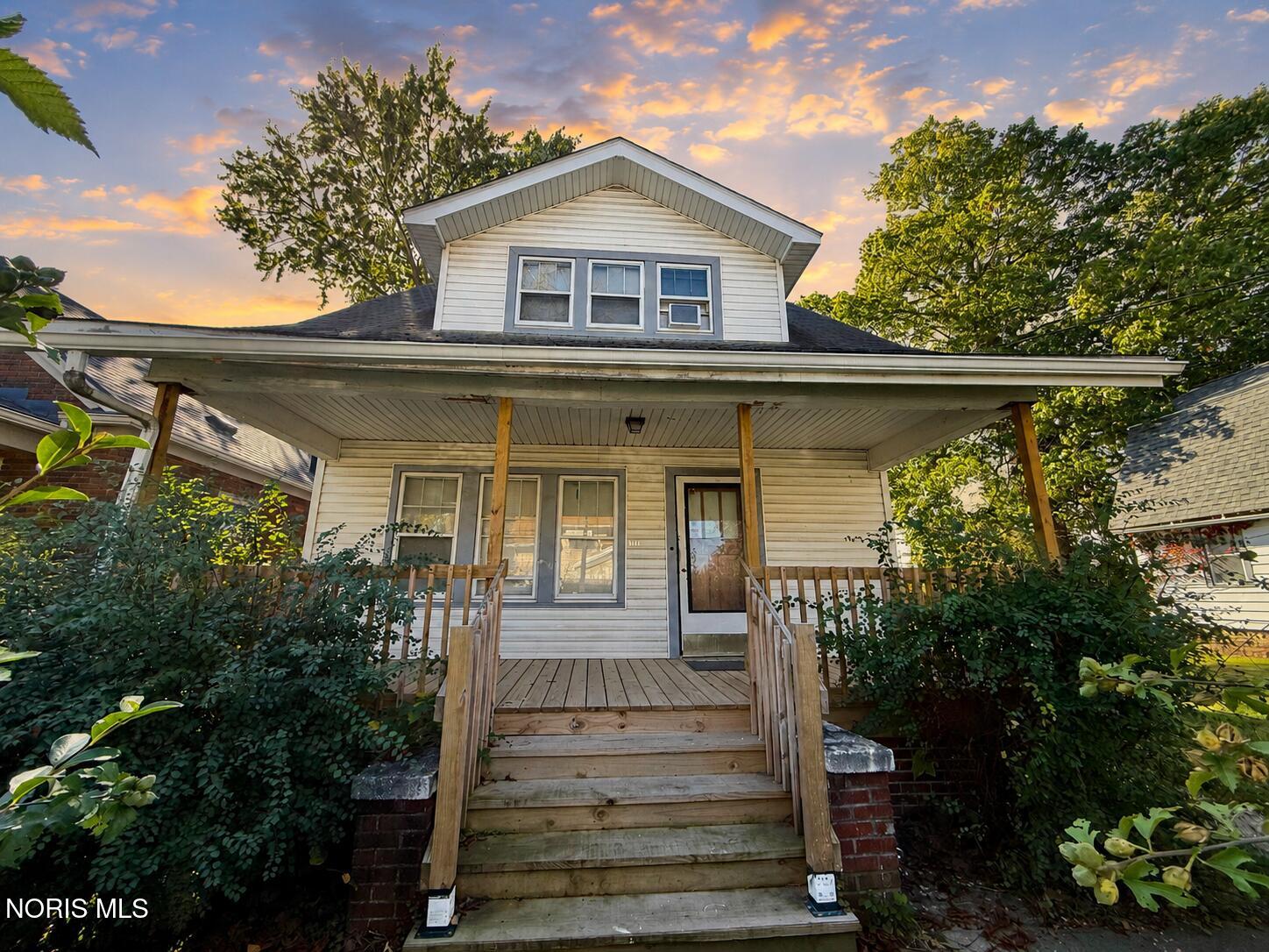 1805 Oakwood Avenue — photo