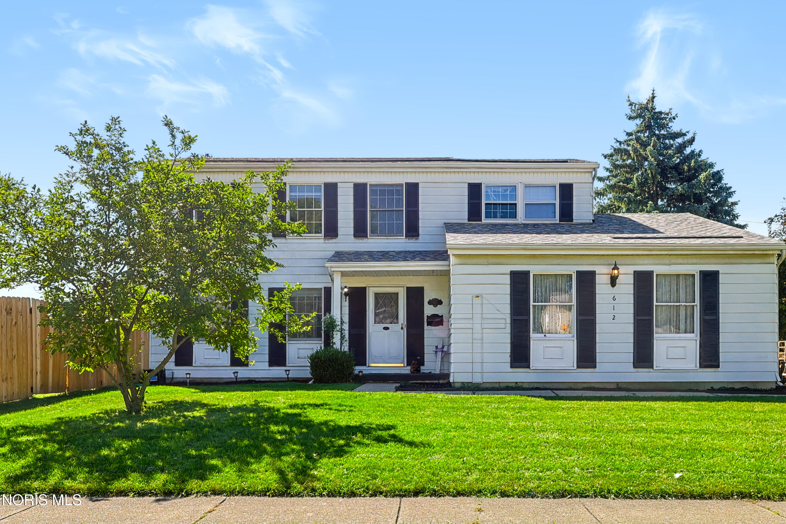 612 Dussel Drive — photo