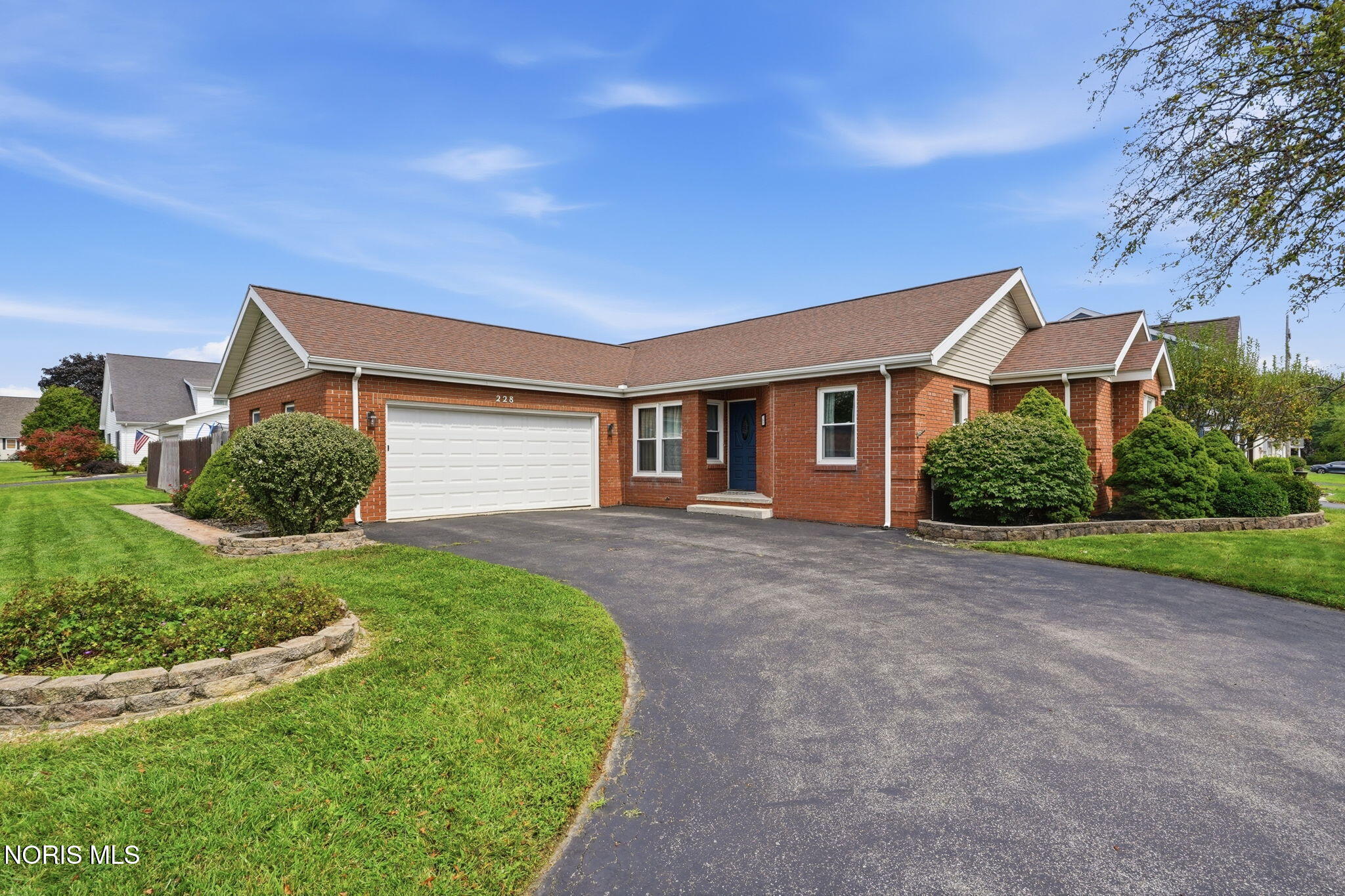 228 Capital Lane — photo