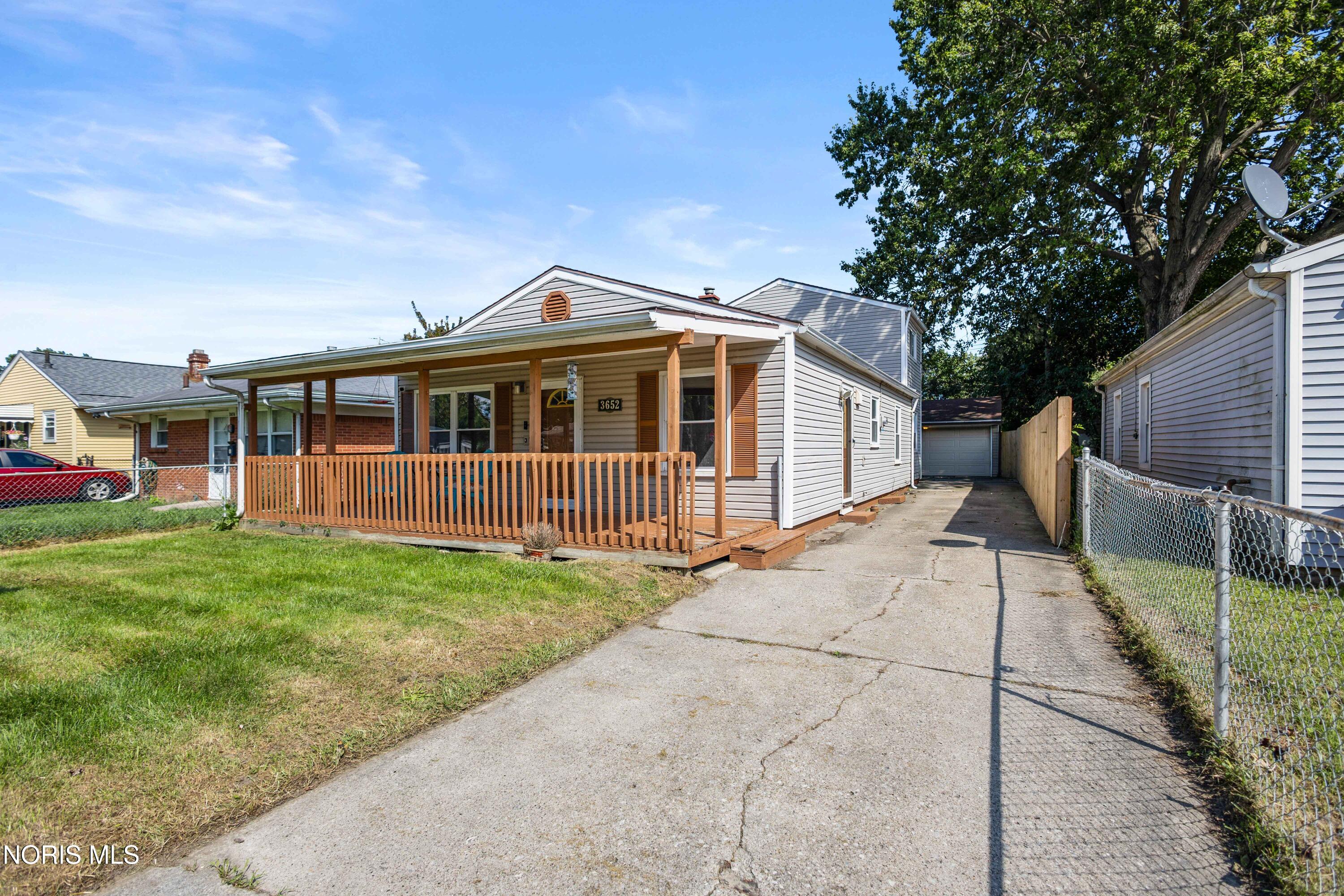 3652 Terrace Drive — photo