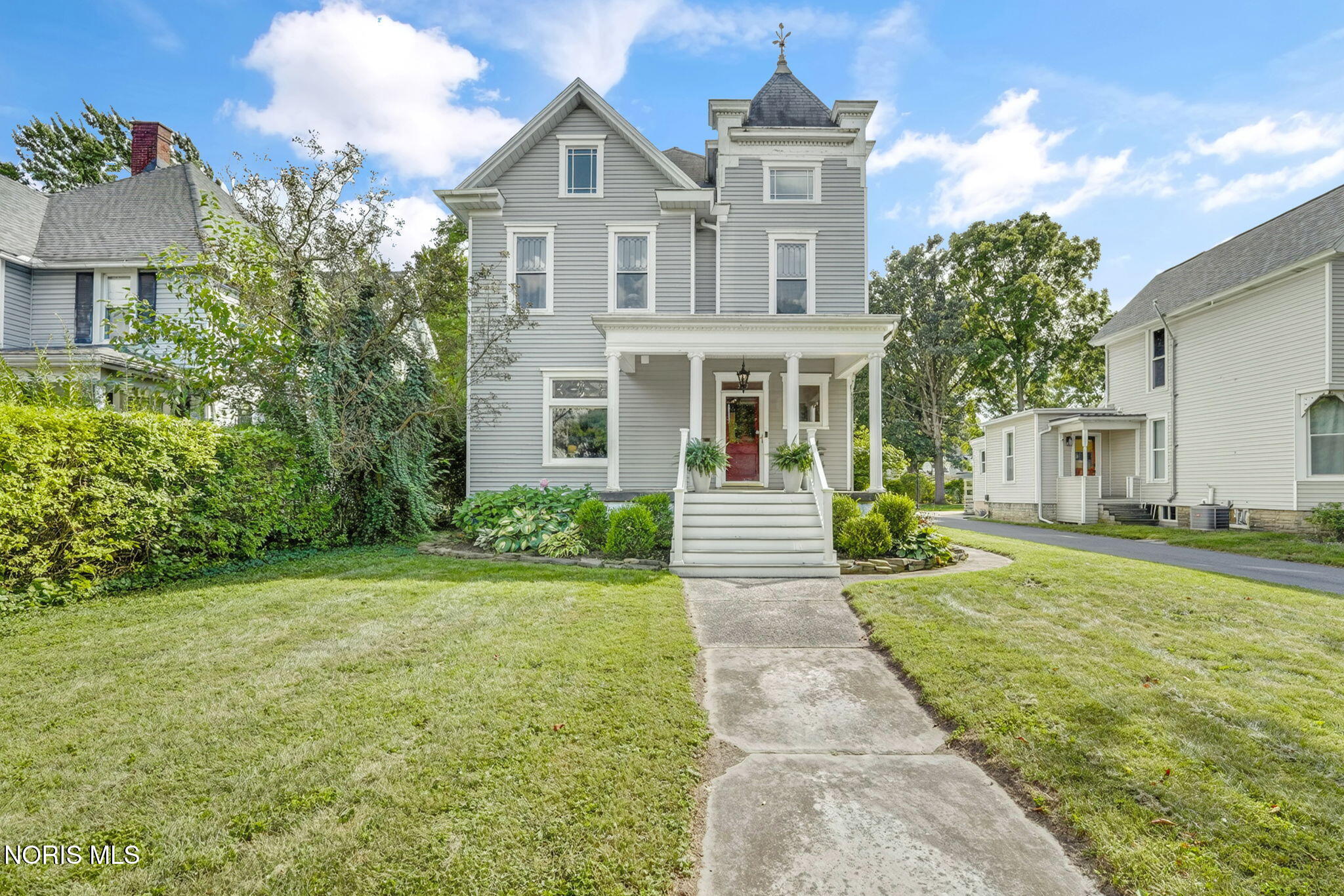 319 Hancock Street — photo