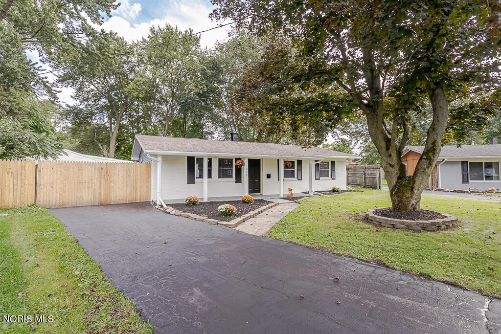 1002 Park Lane — photo