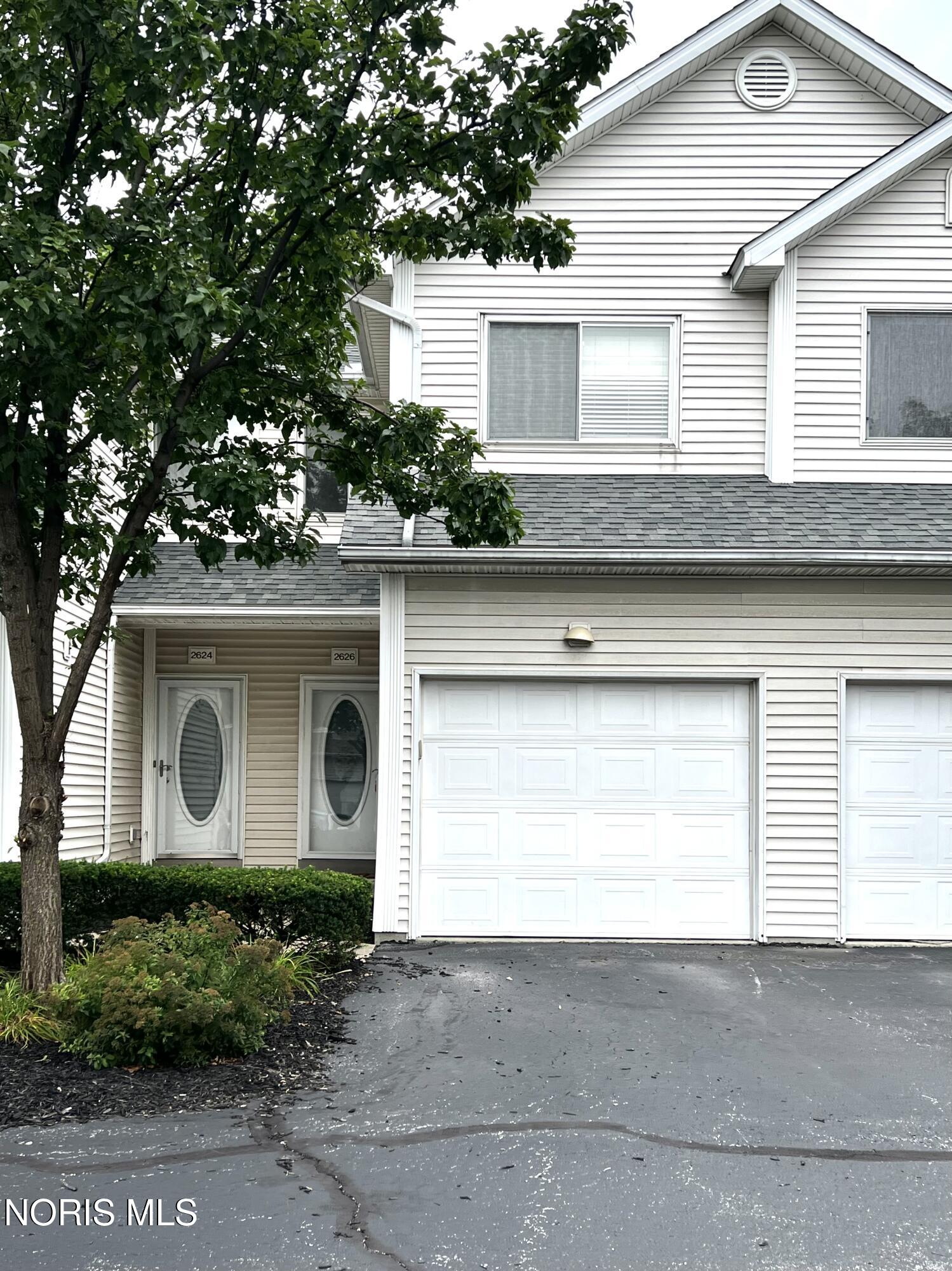 2626 W Village Drive — photo