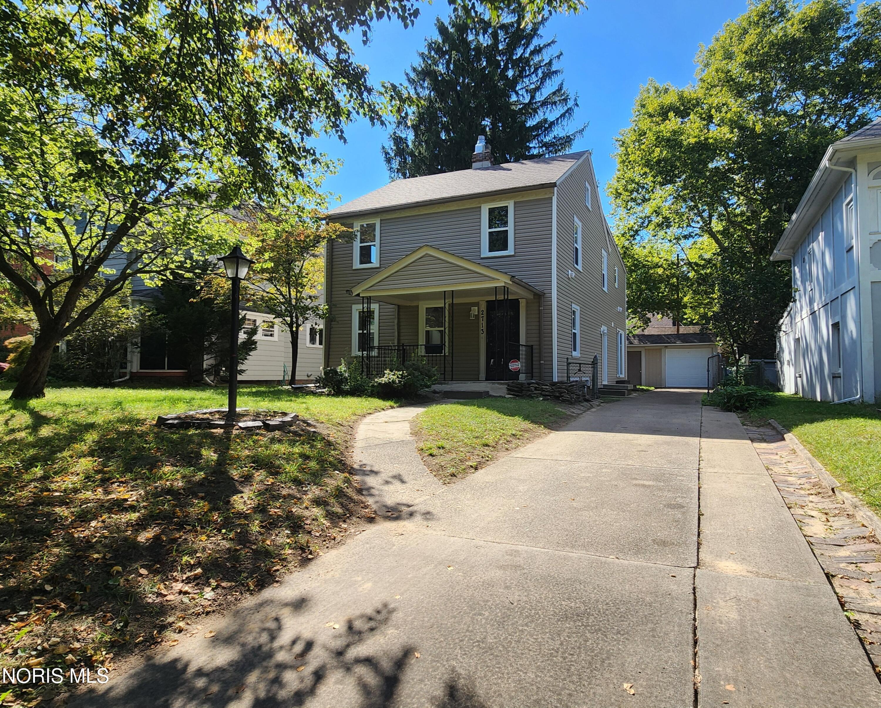 2713 Goddard Road — photo