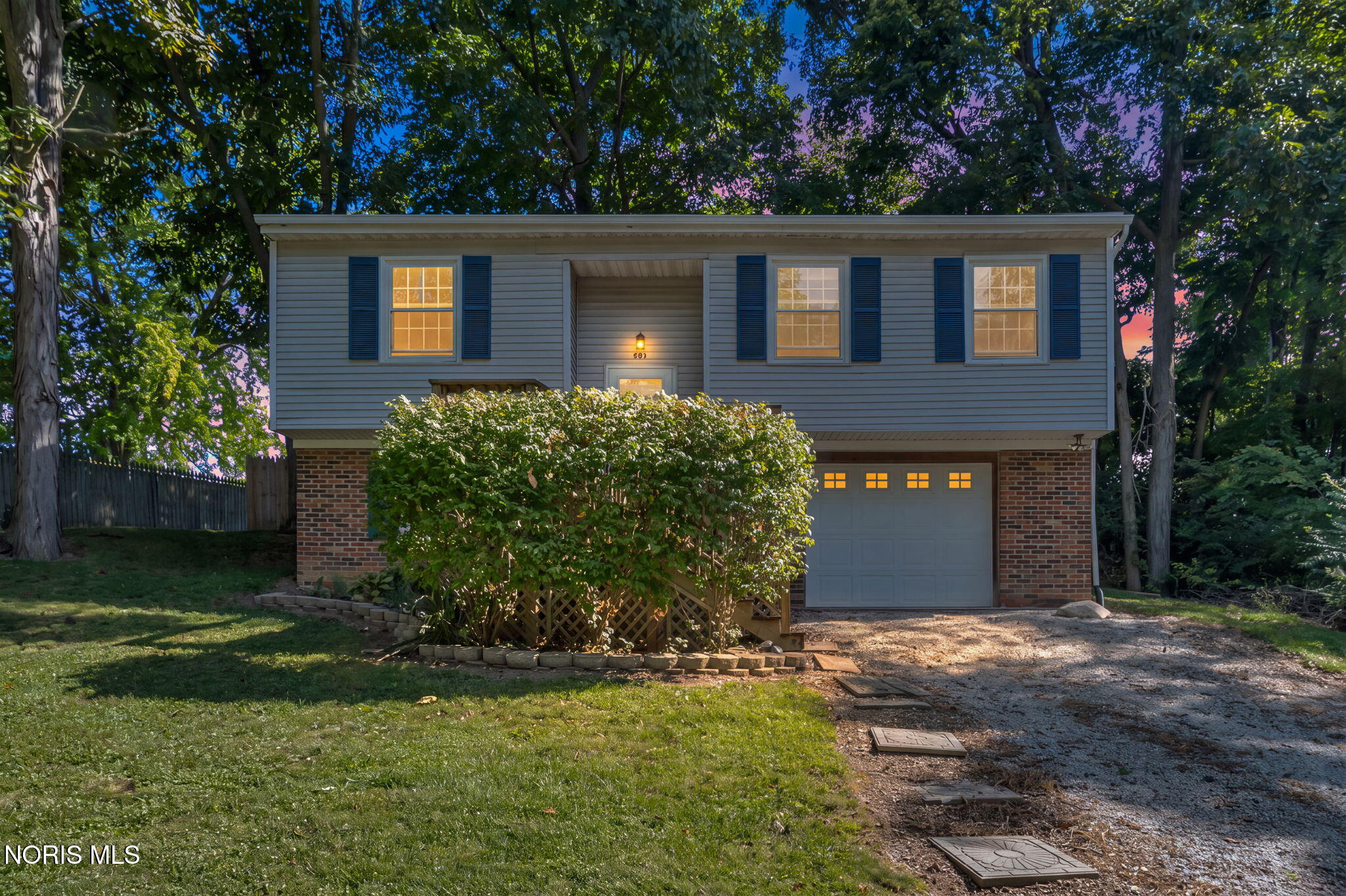 949 Winding Hollow Lane — photo