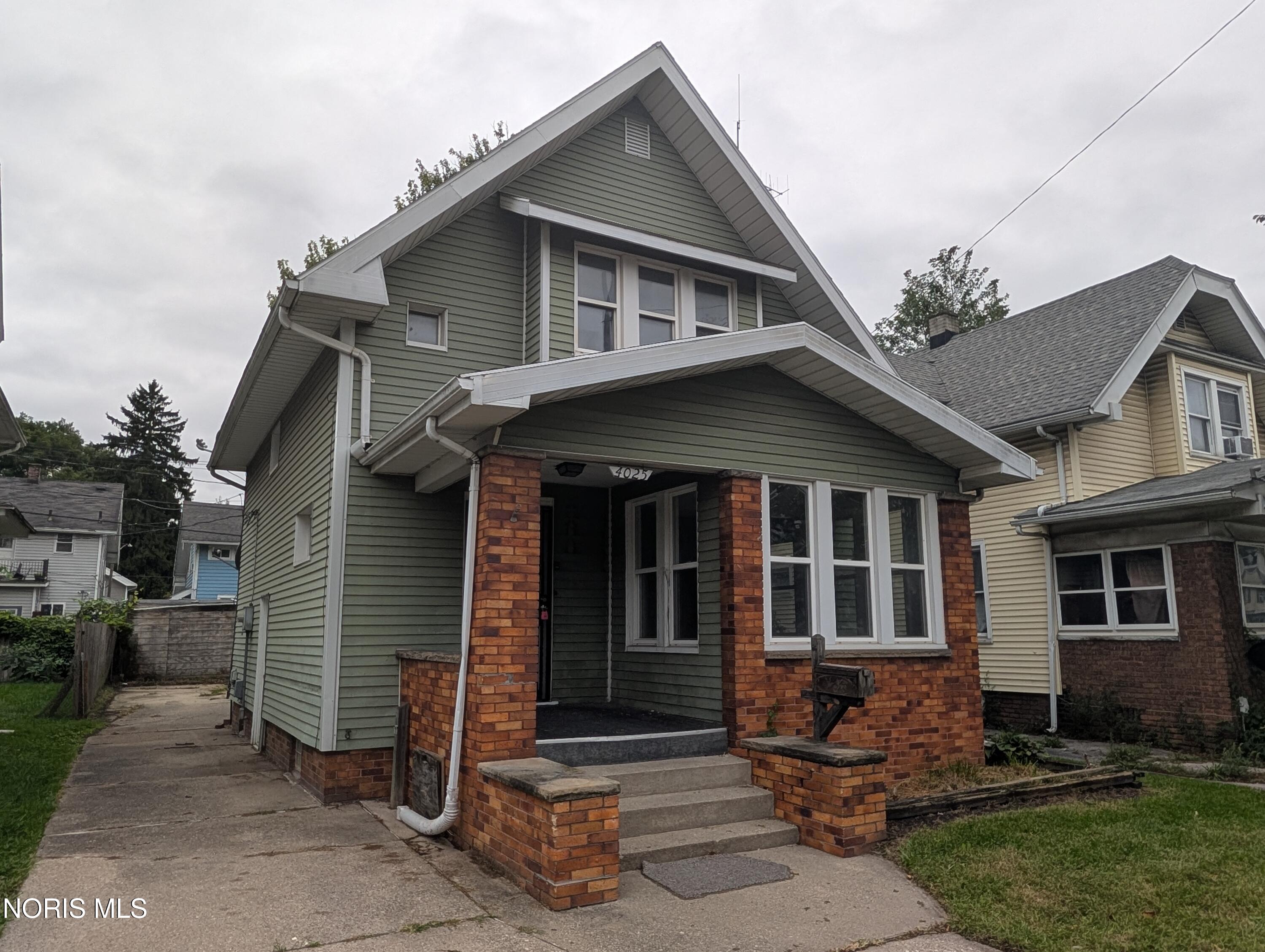 4025 Asbury Drive — photo
