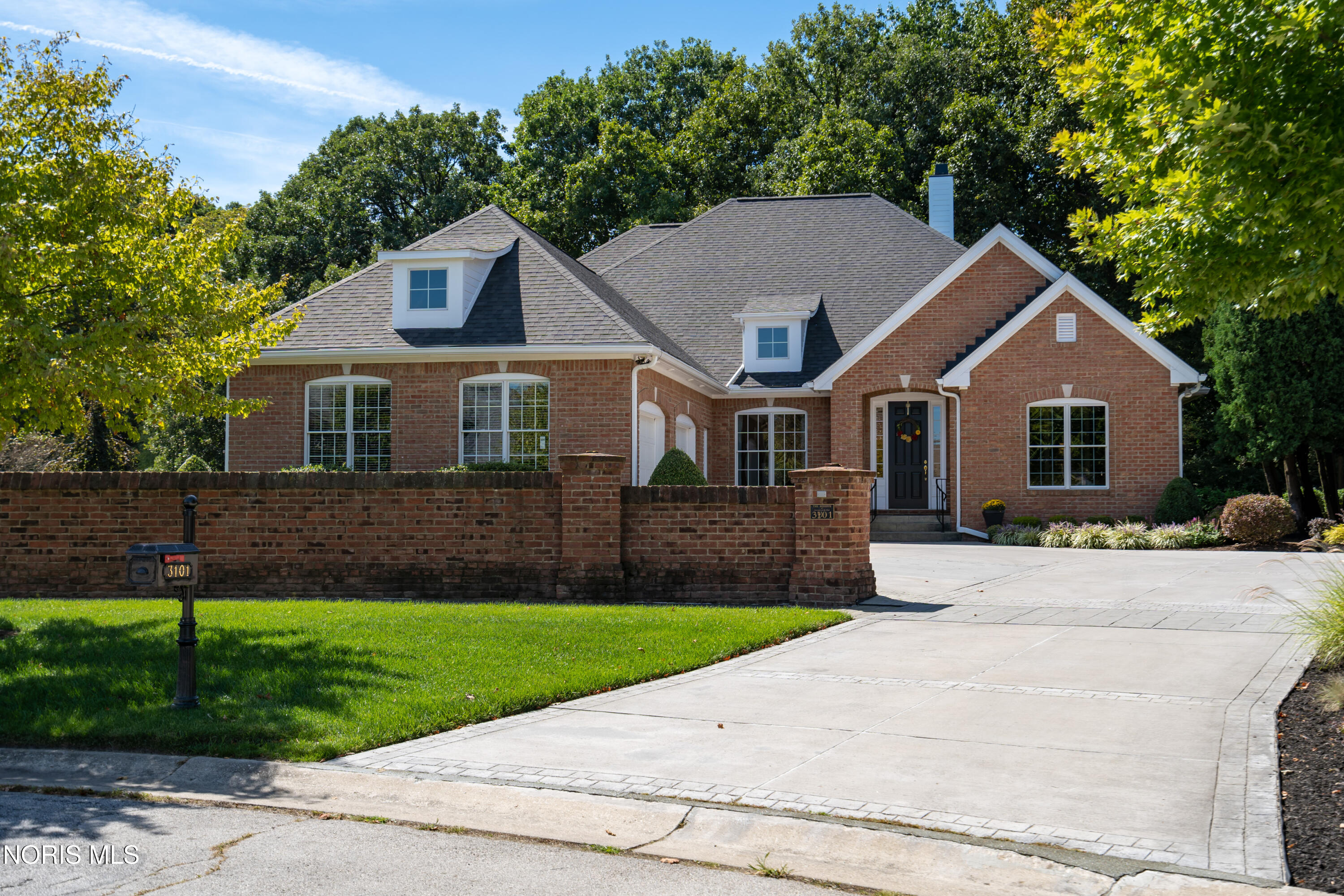 3101 Riverwood Court — photo