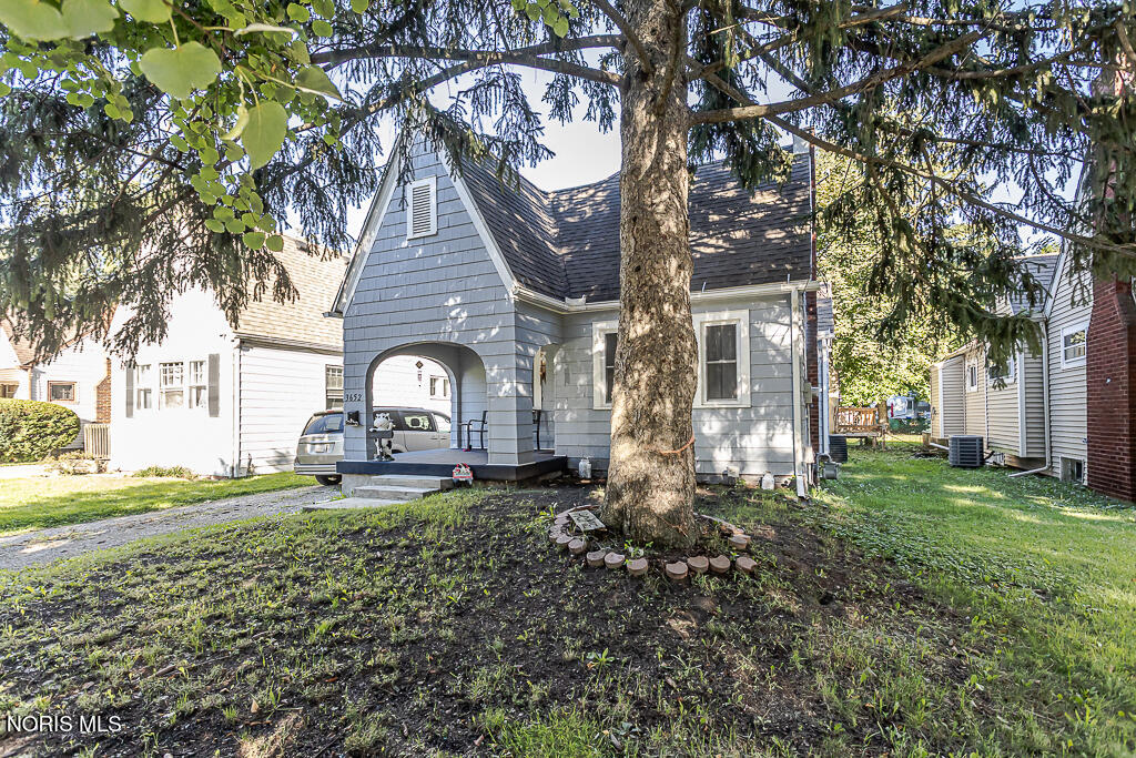 3652 Wallwerth Drive — photo