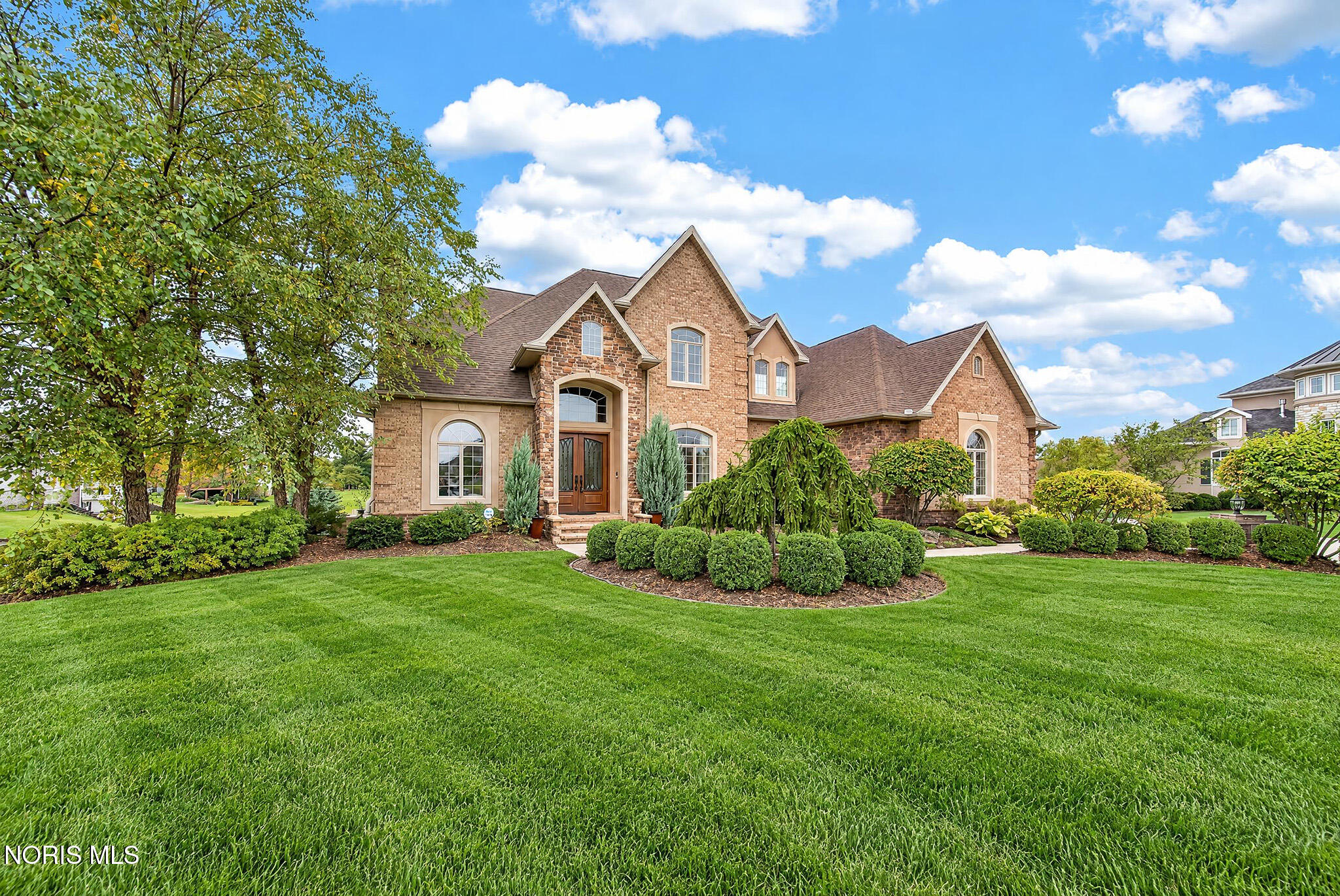 6140 Marys Glen Court — photo
