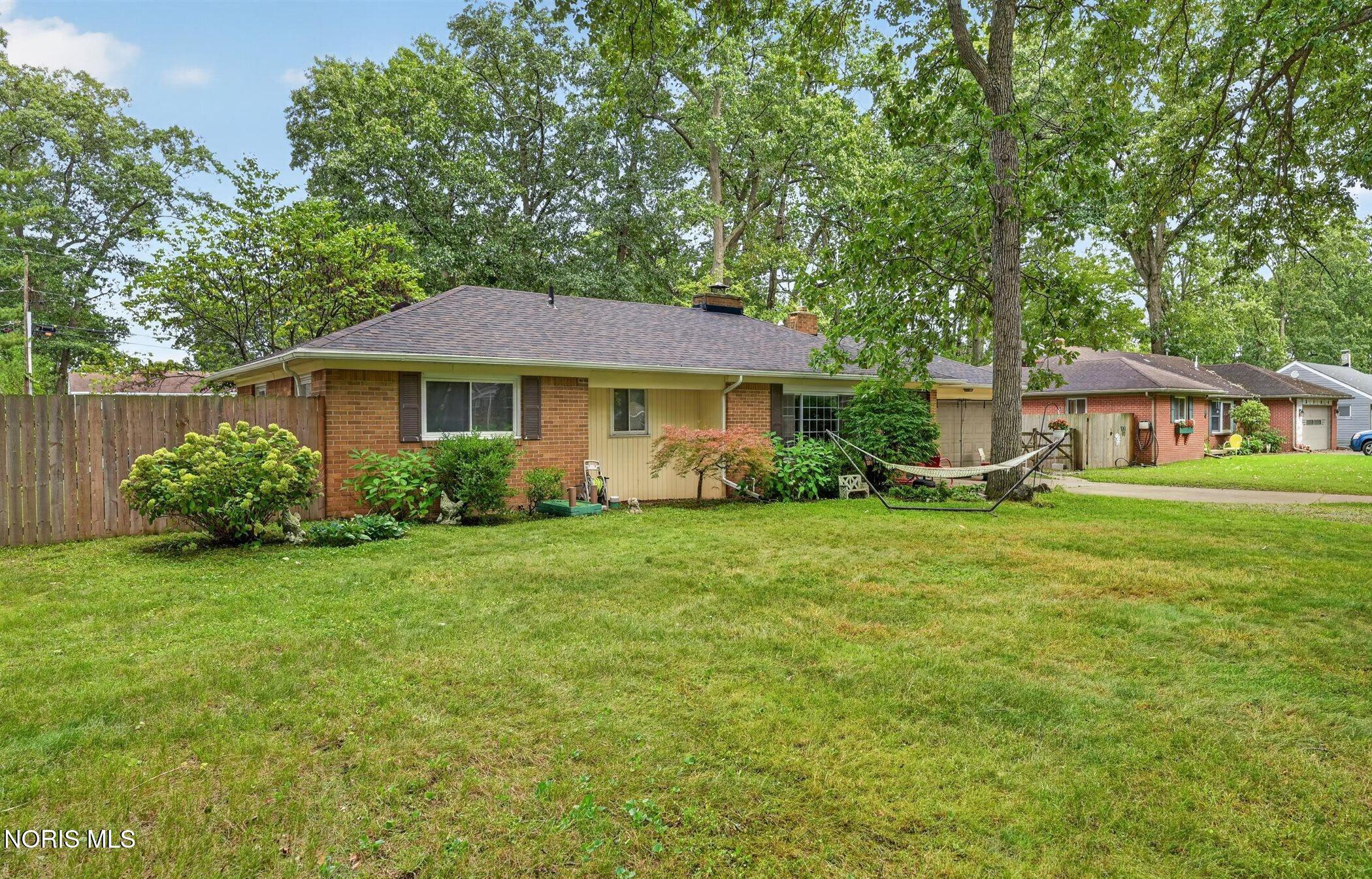 5154 Fairgreen Drive — photo