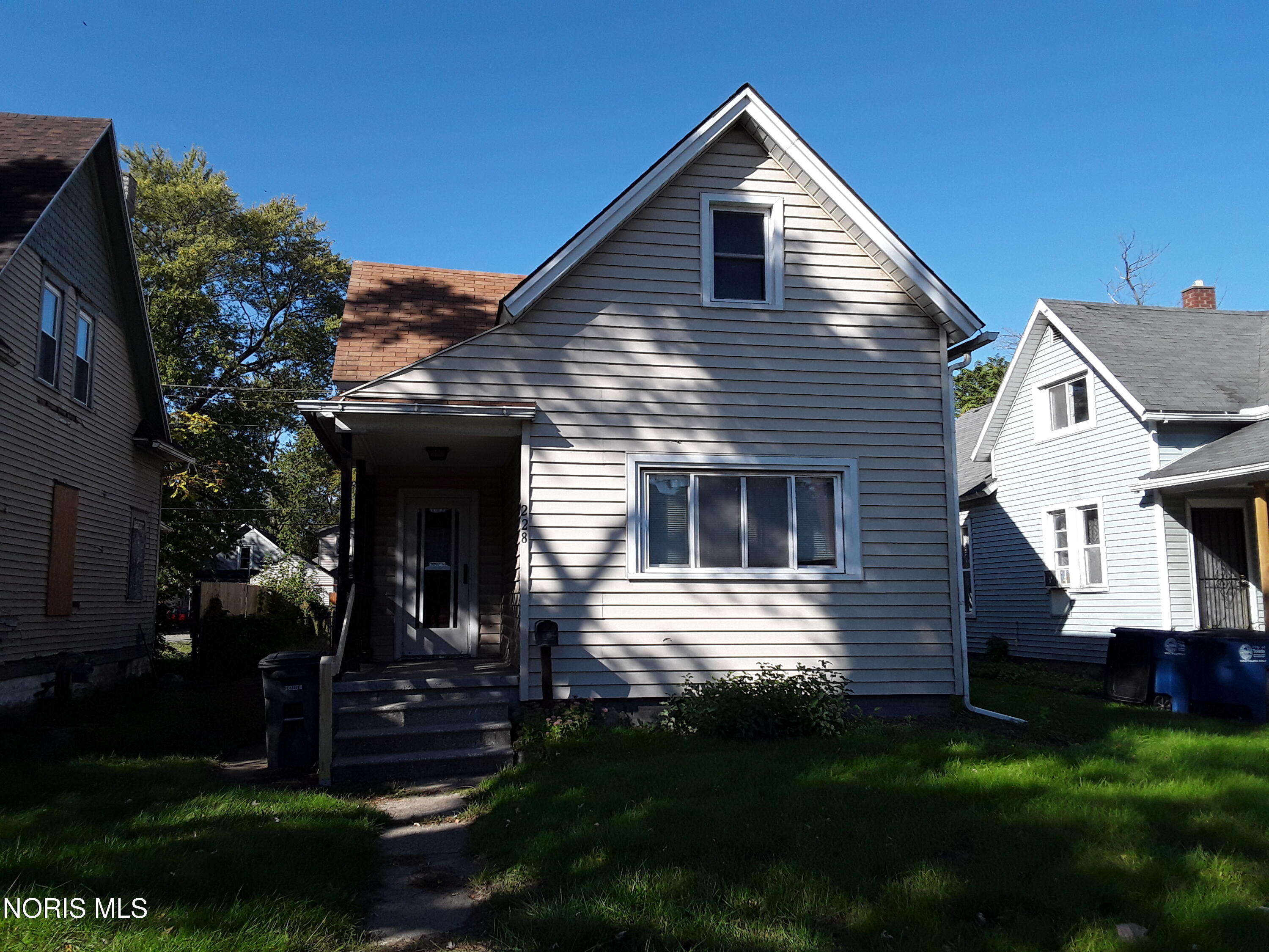 228 S Fearing Boulevard — photo