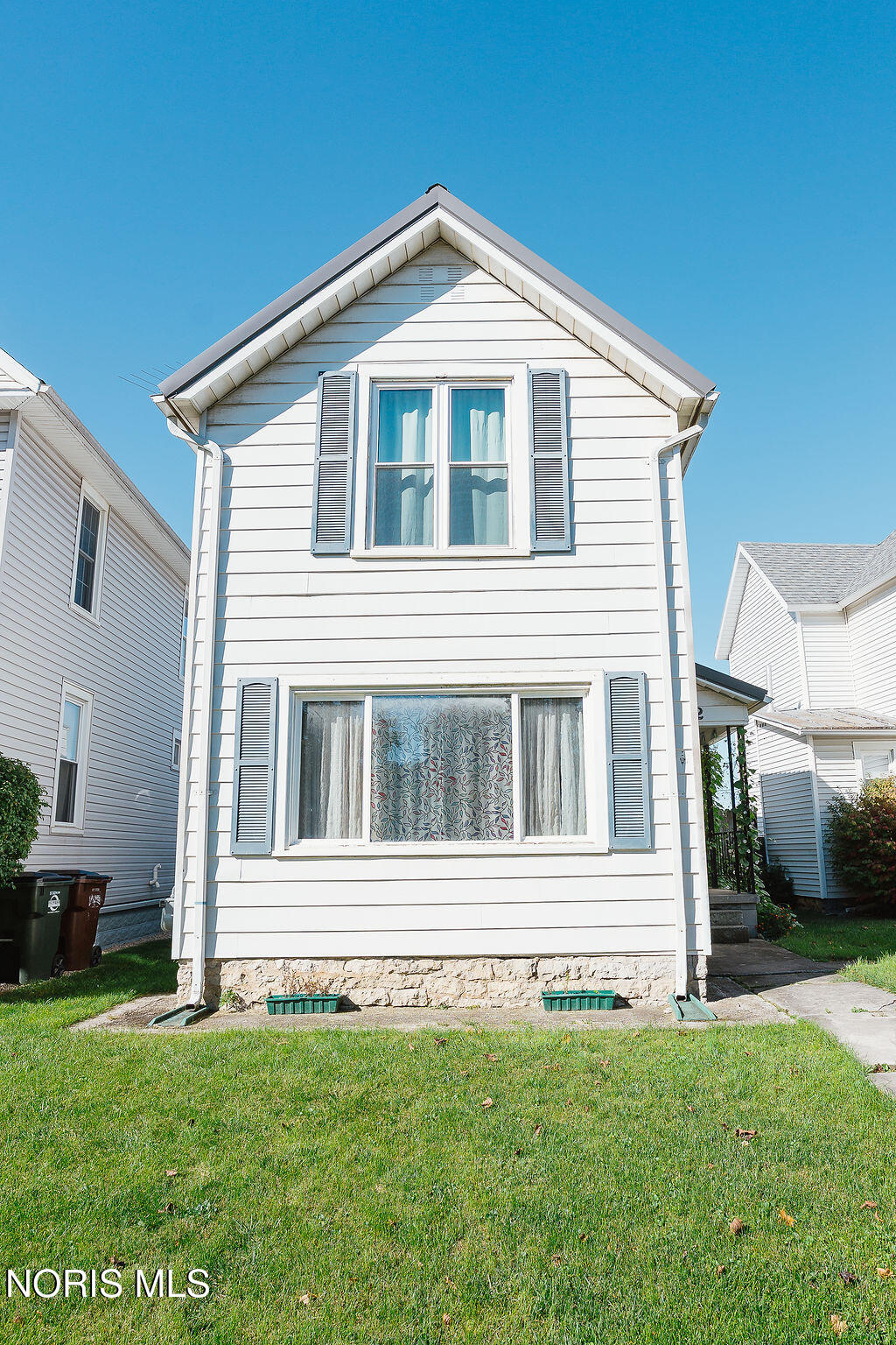 122 Ann Street — photo