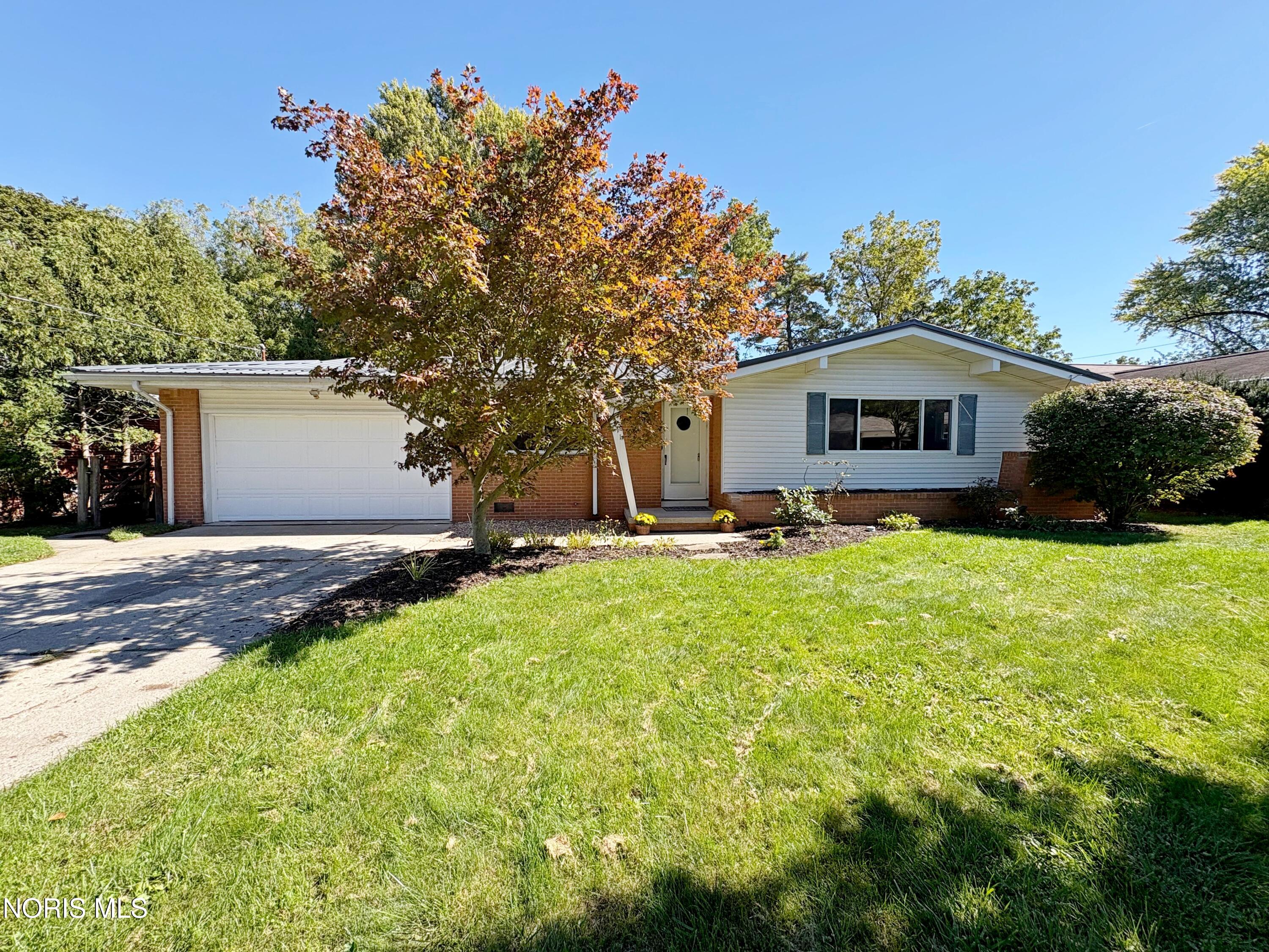 511 Harvest Lane — photo