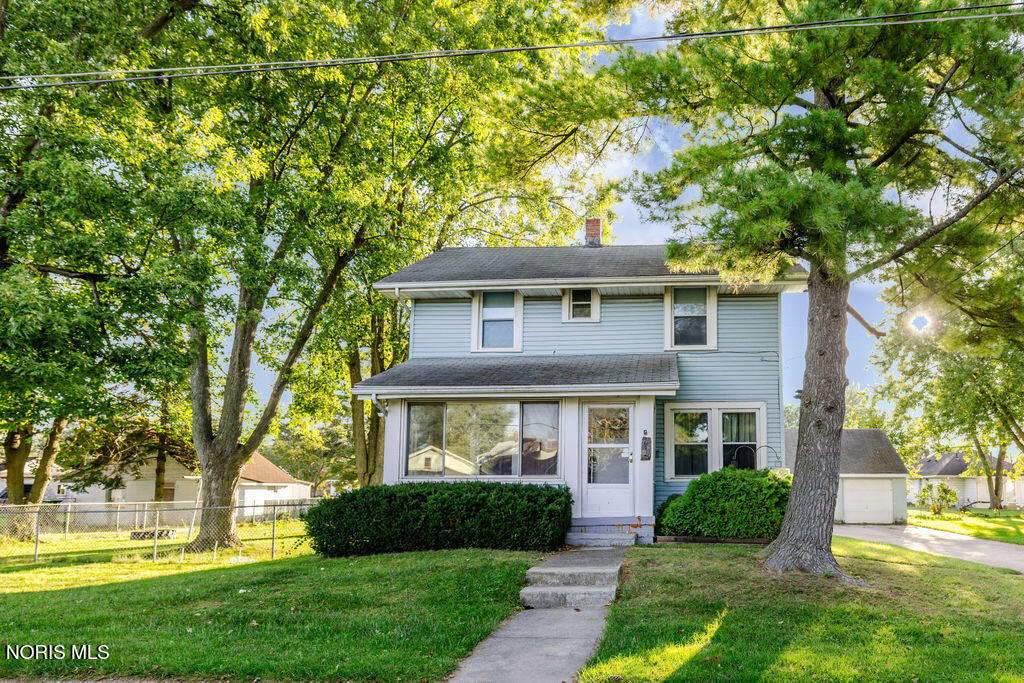 735 Gould Street — photo