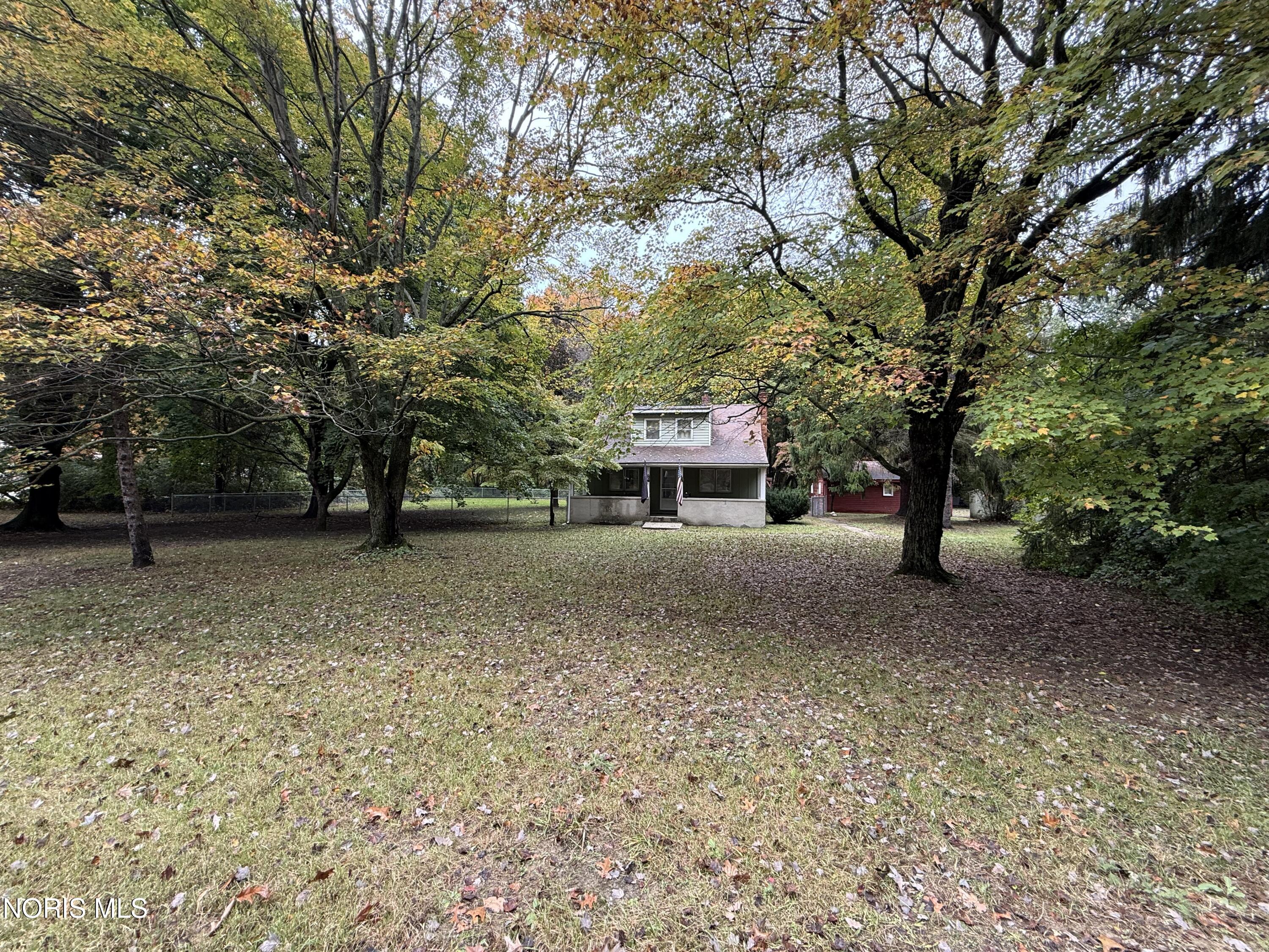 10050 Salisbury Road — photo