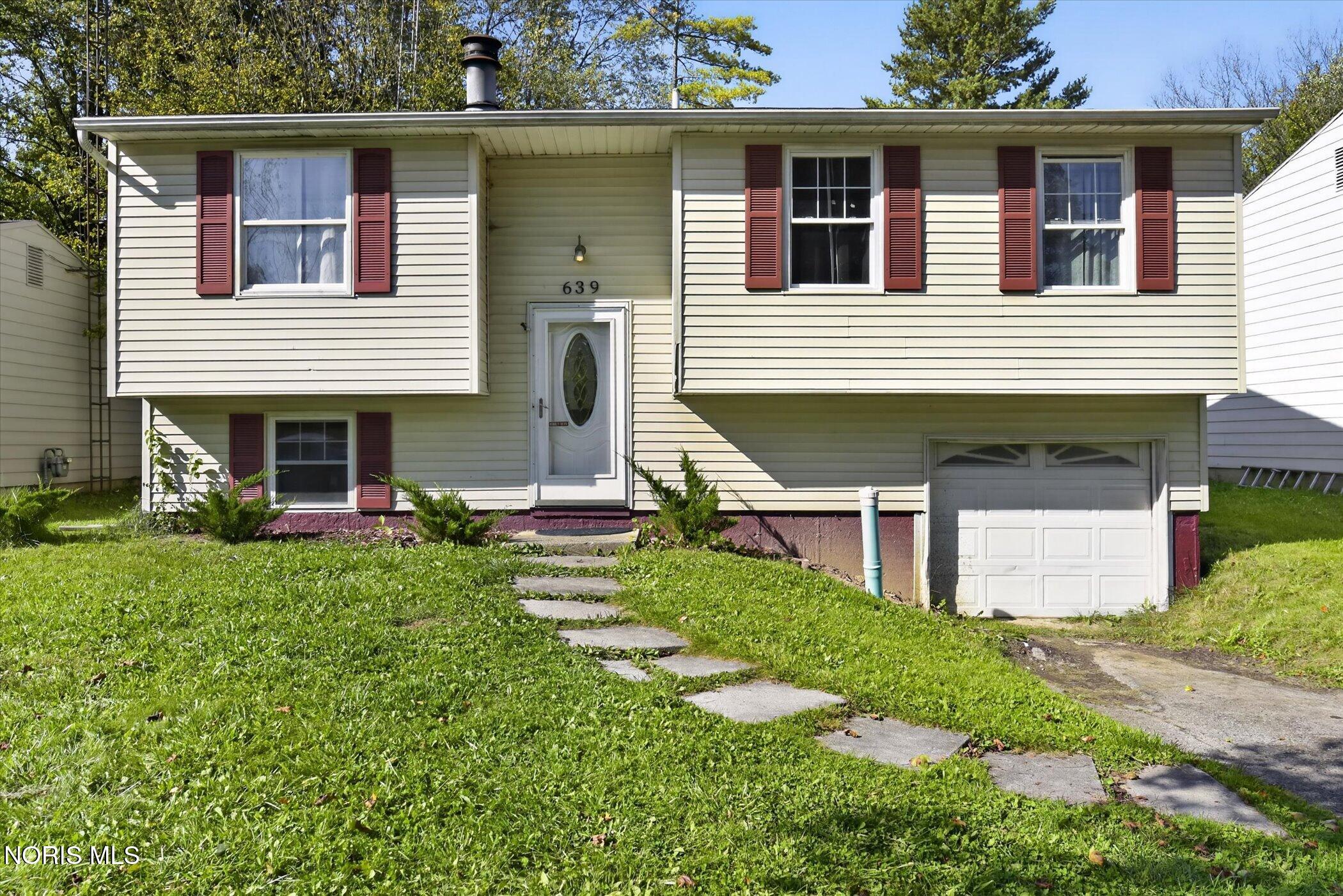 639 Southbriar Road — photo