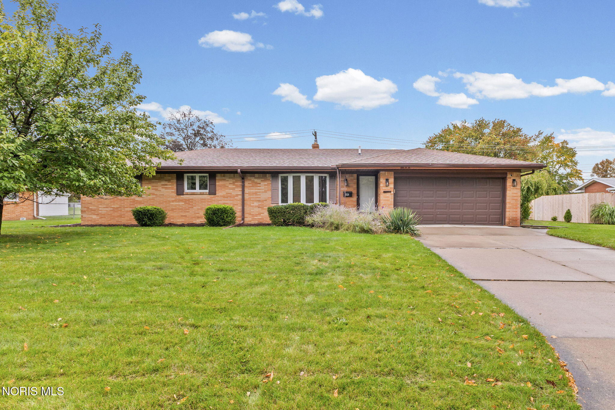 1524 Eaton Drive — photo