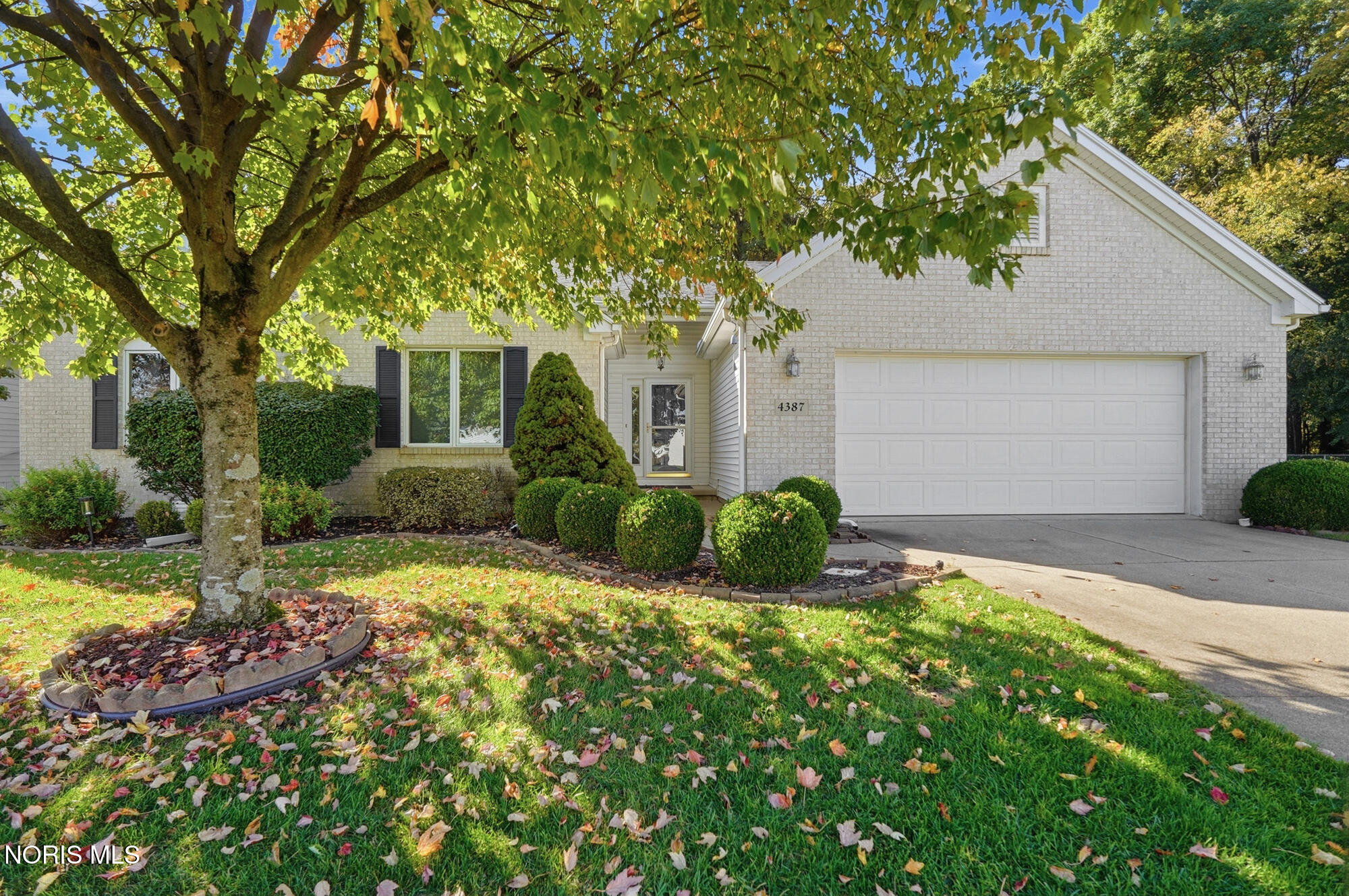 4387 S Watercrest Drive — photo