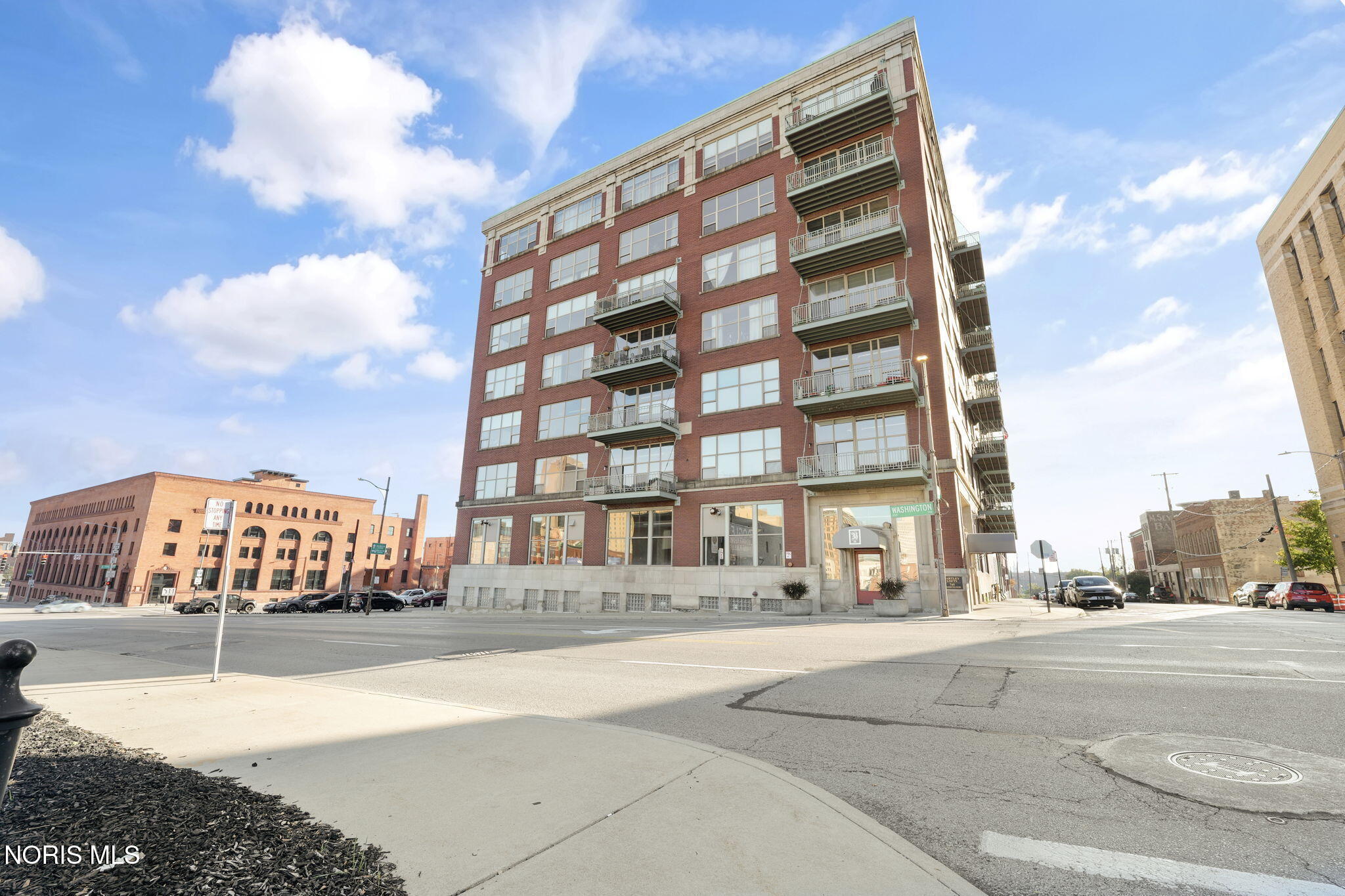 745 Washington Street, Apt 310 — photo