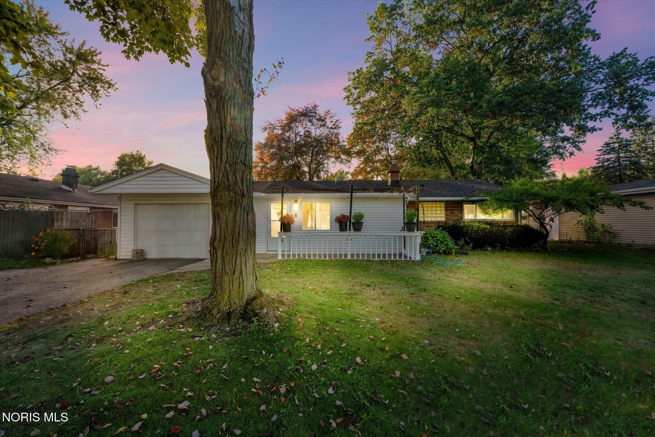 4707 Oak Glen Drive — photo
