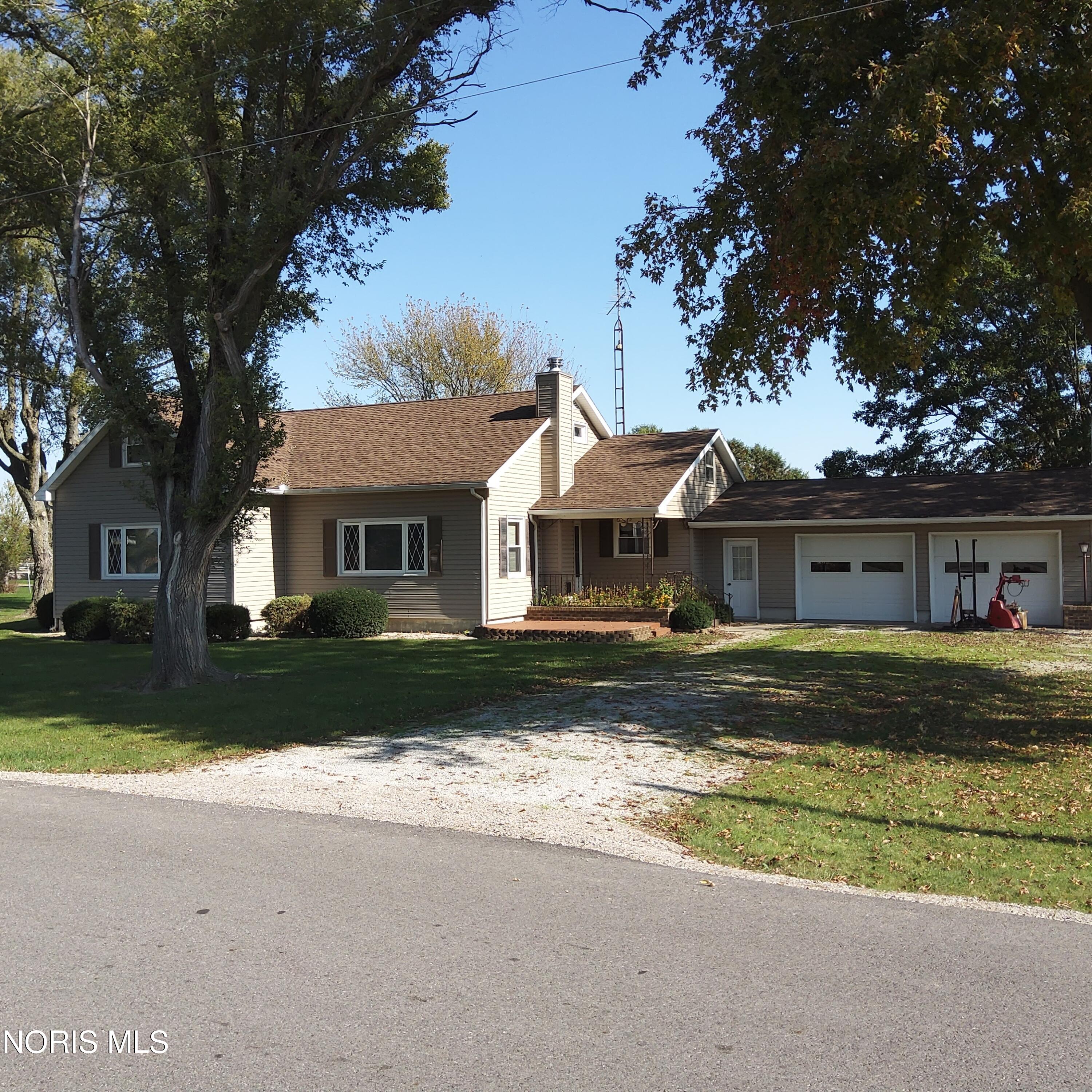 F942 County Road 19 — photo