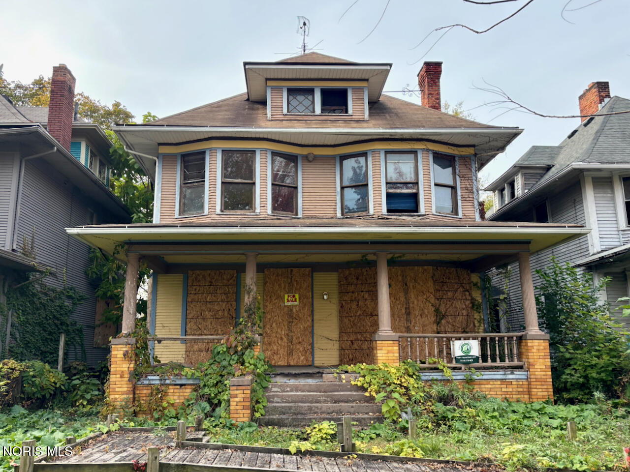 2315 Fulton Street — photo
