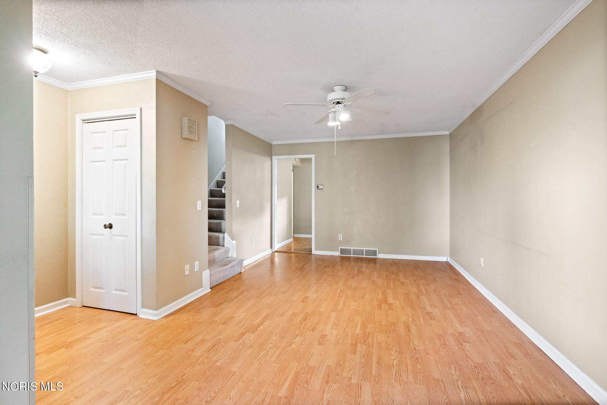 1241 Applegate Street, Waterville, OH 43566 — photo 2