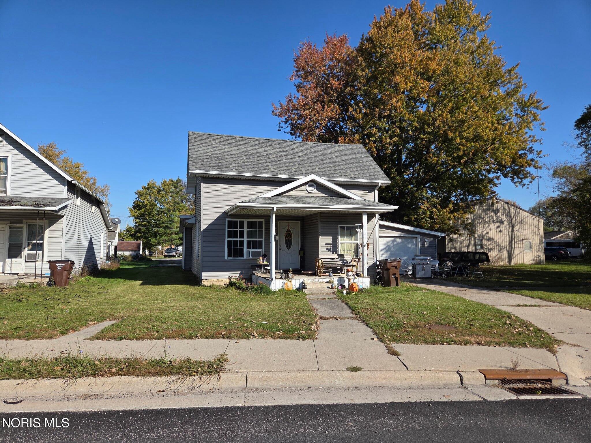 320 E Perry Street, Paulding, OH 45879 — photo 2