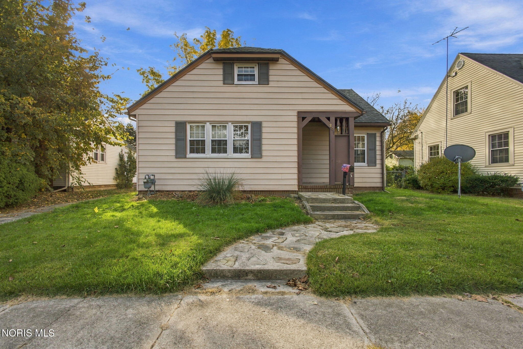 207 W Culbertson Street — photo