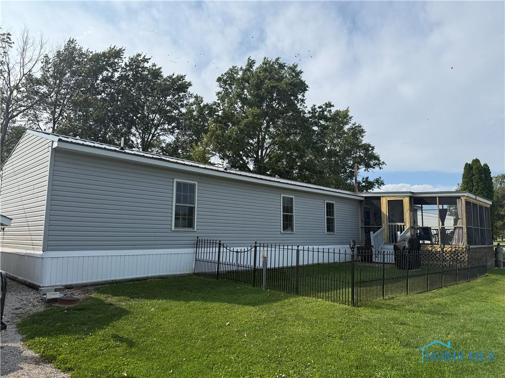 265 S Meachem — photo