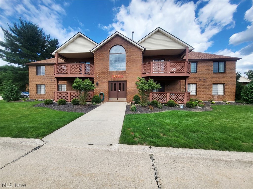 8671 Scenicview Drive Unit 205 — photo