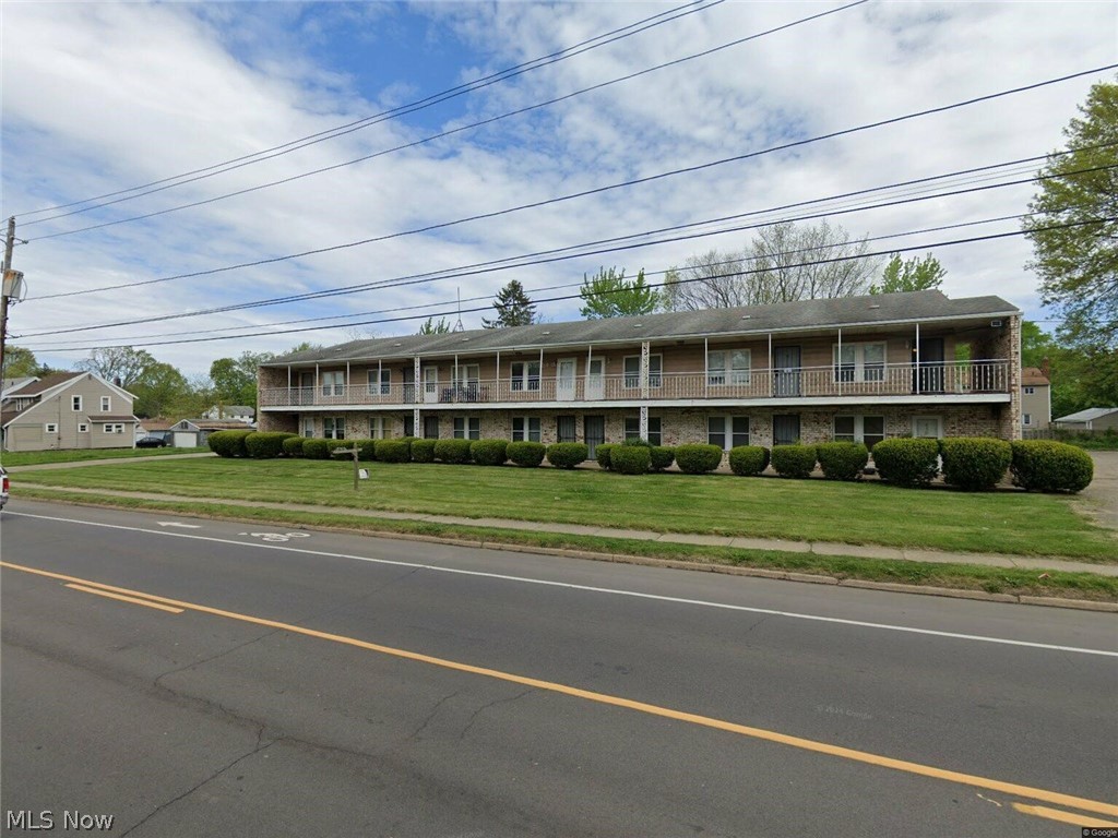 787 E Wilbeth Road Unit 2 — photo